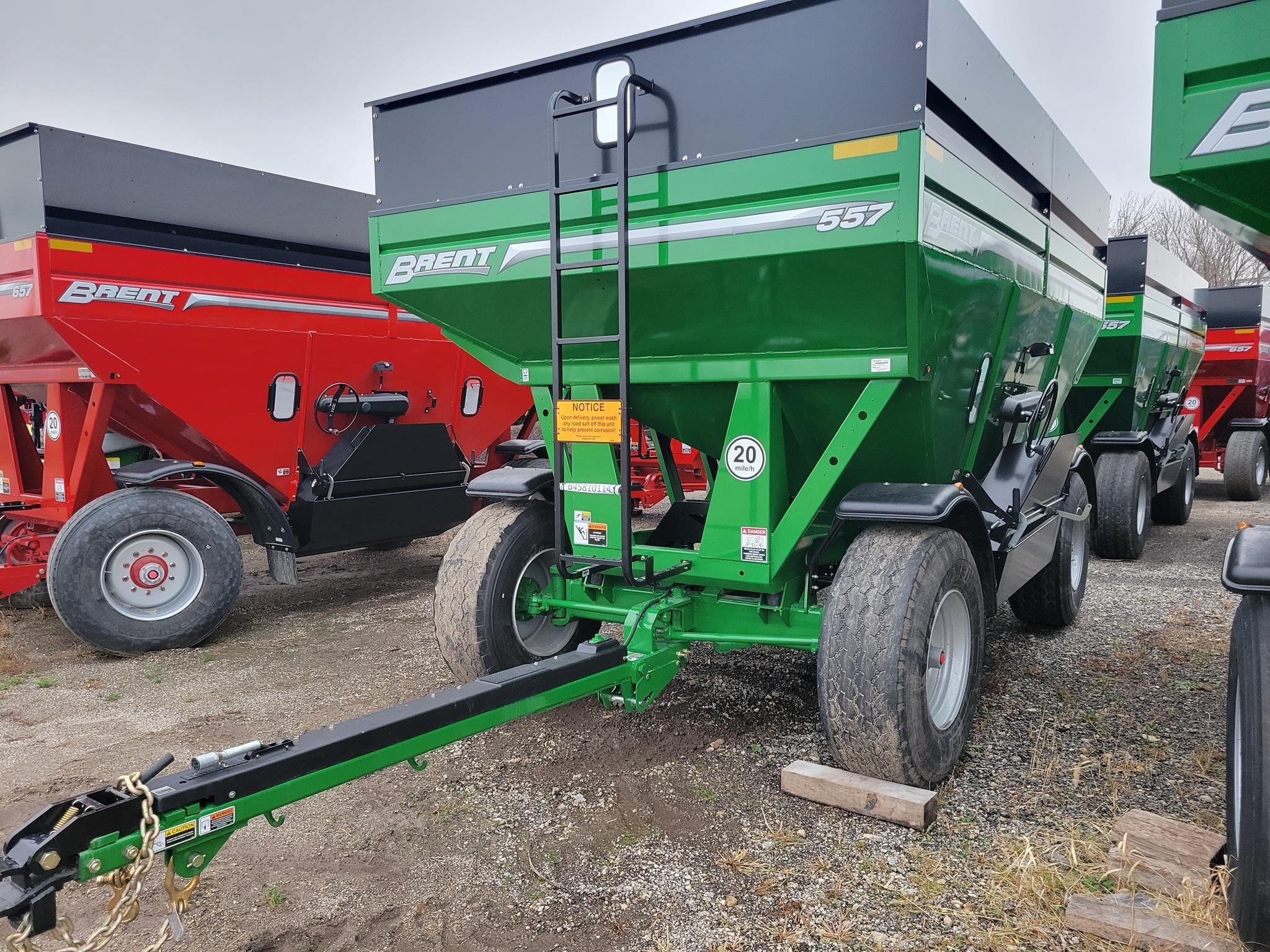 2024 Brent 557 Gravity Wagon