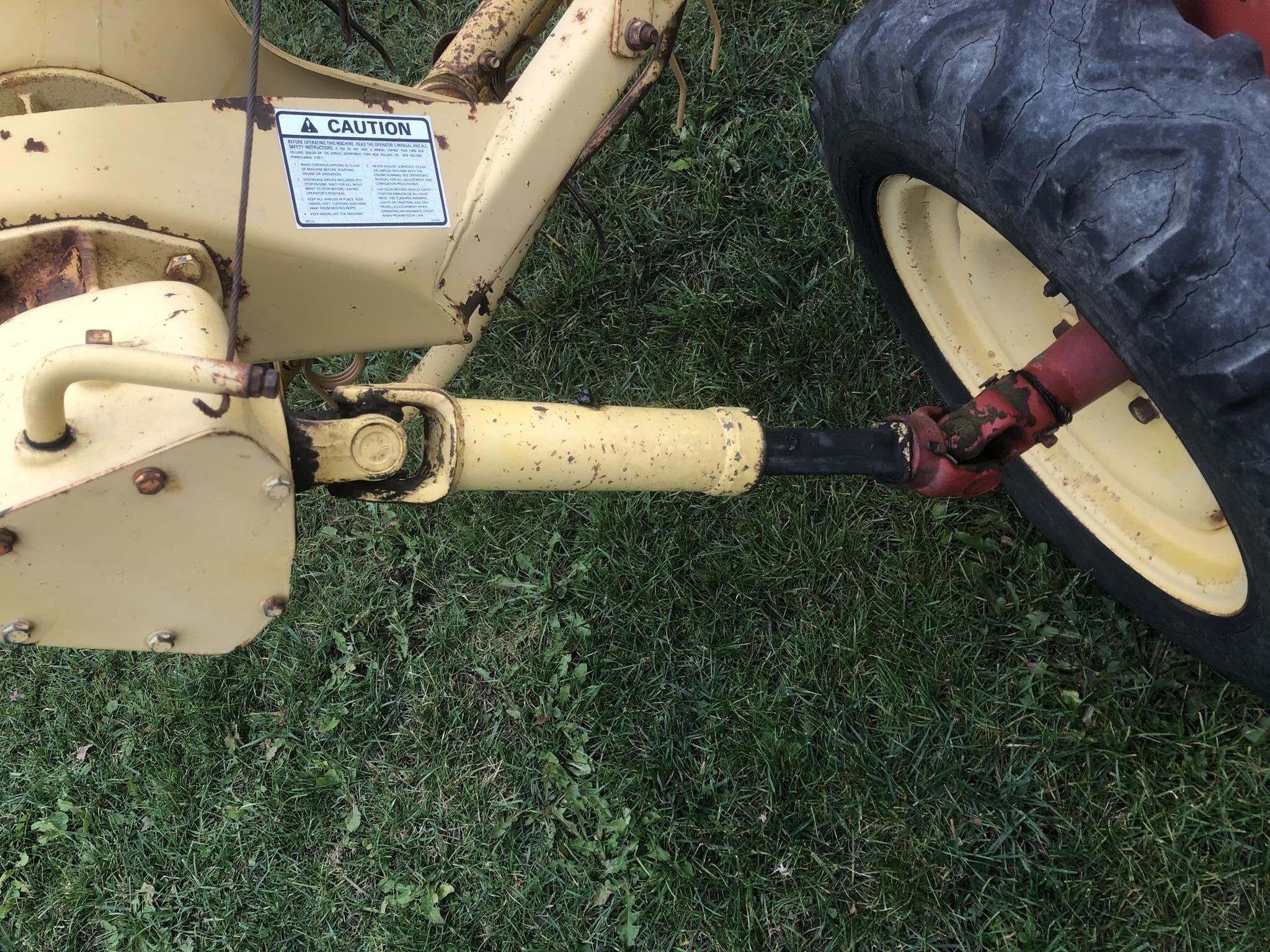  New Holland Rolabar 256 Rake