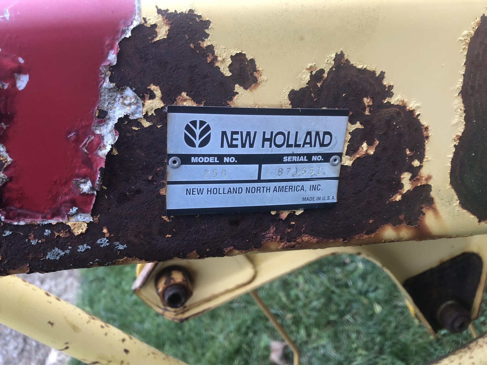  New Holland Rolabar 256 Rake