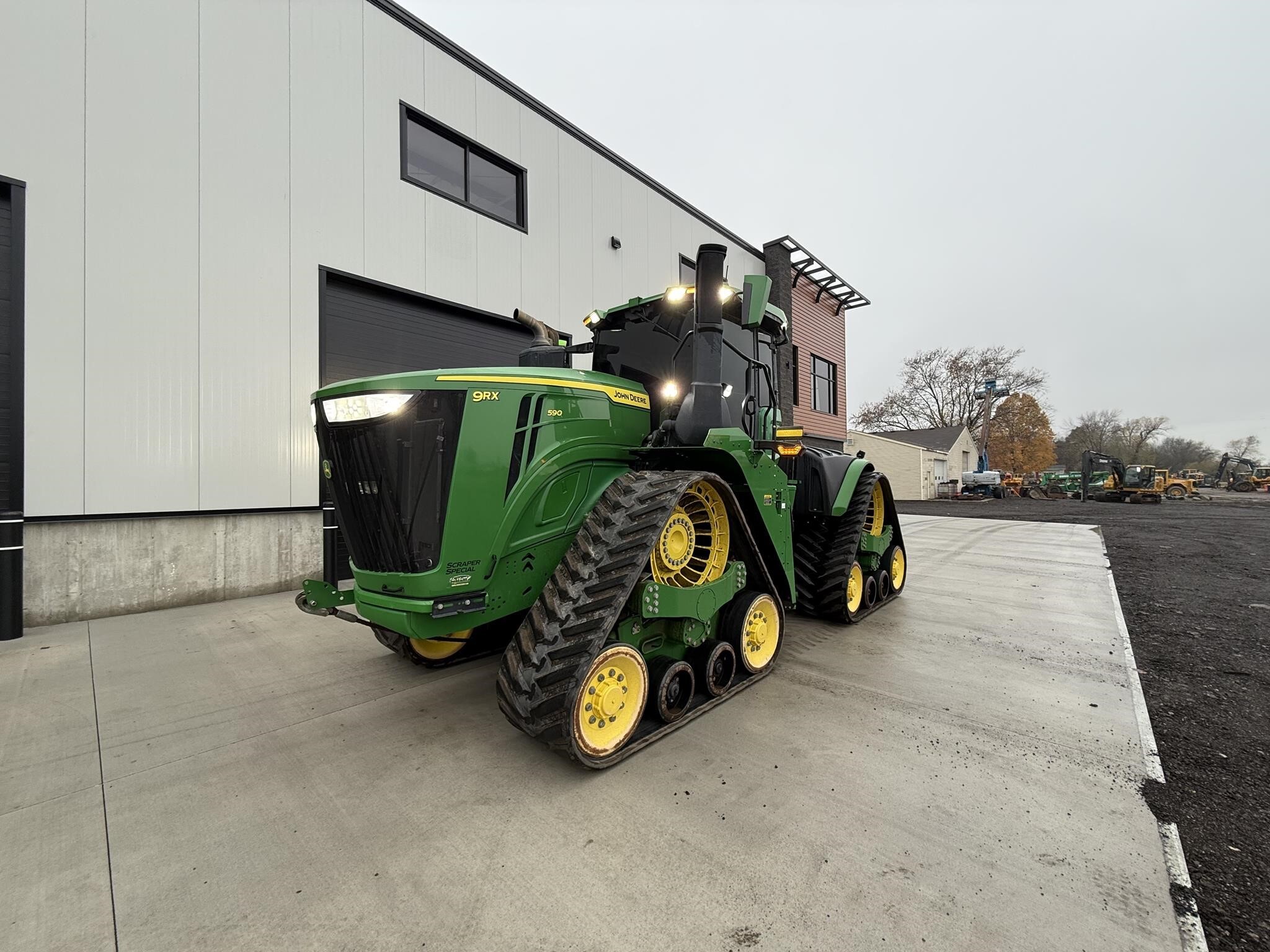 2022 John Deere 9RX 590 Tractor