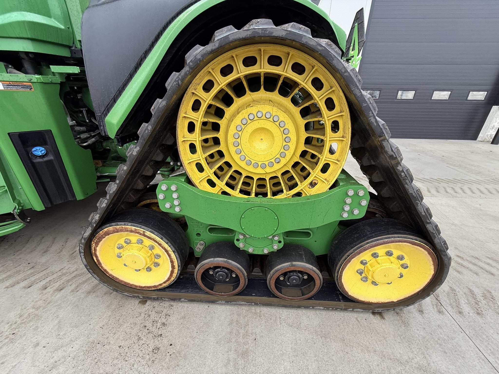 2022 John Deere 9RX 590 Tractor