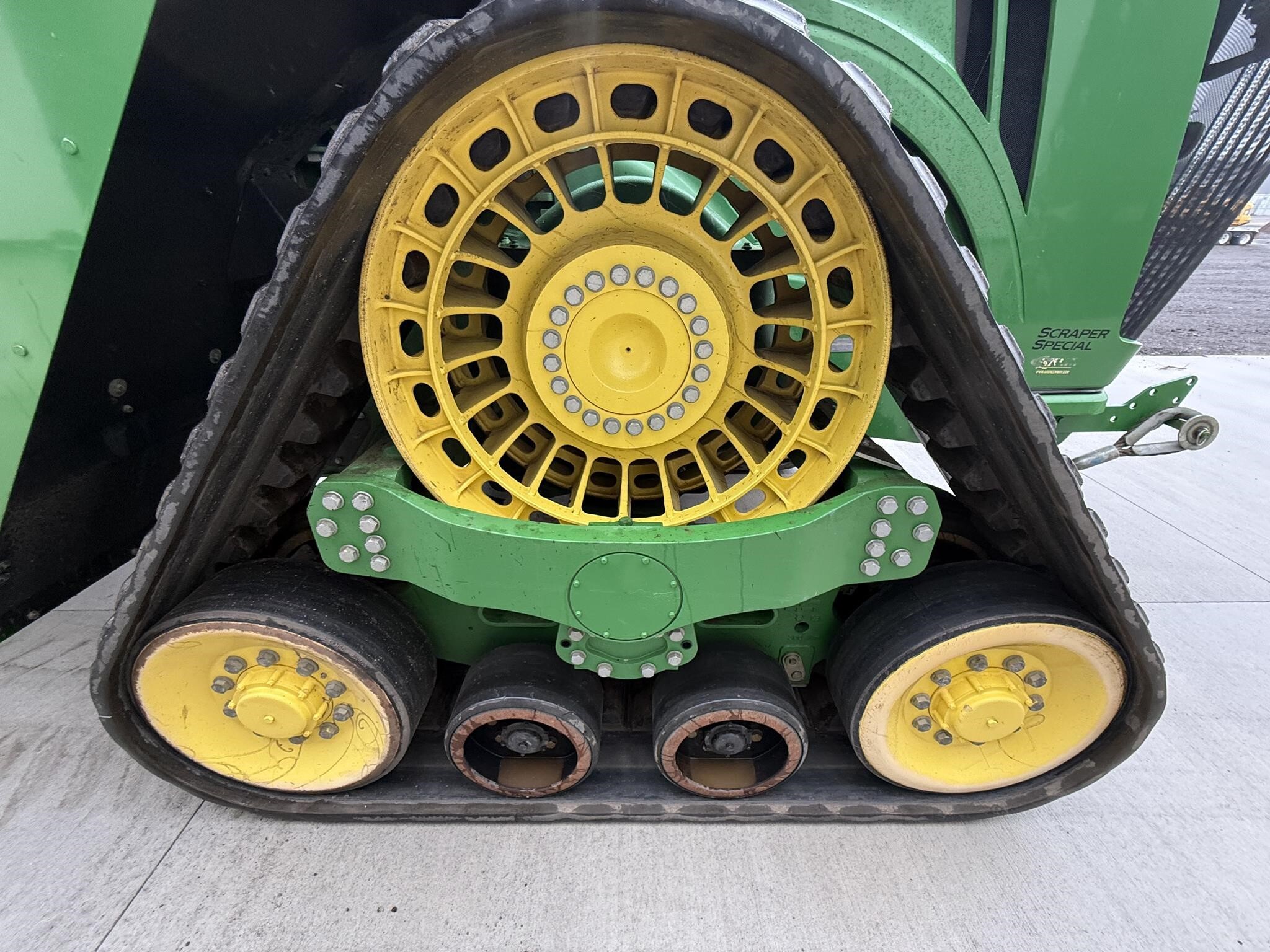 2022 John Deere 9RX 590 Tractor