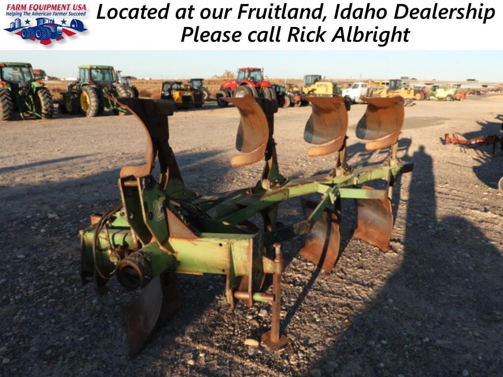  John Deere A4200 Plow