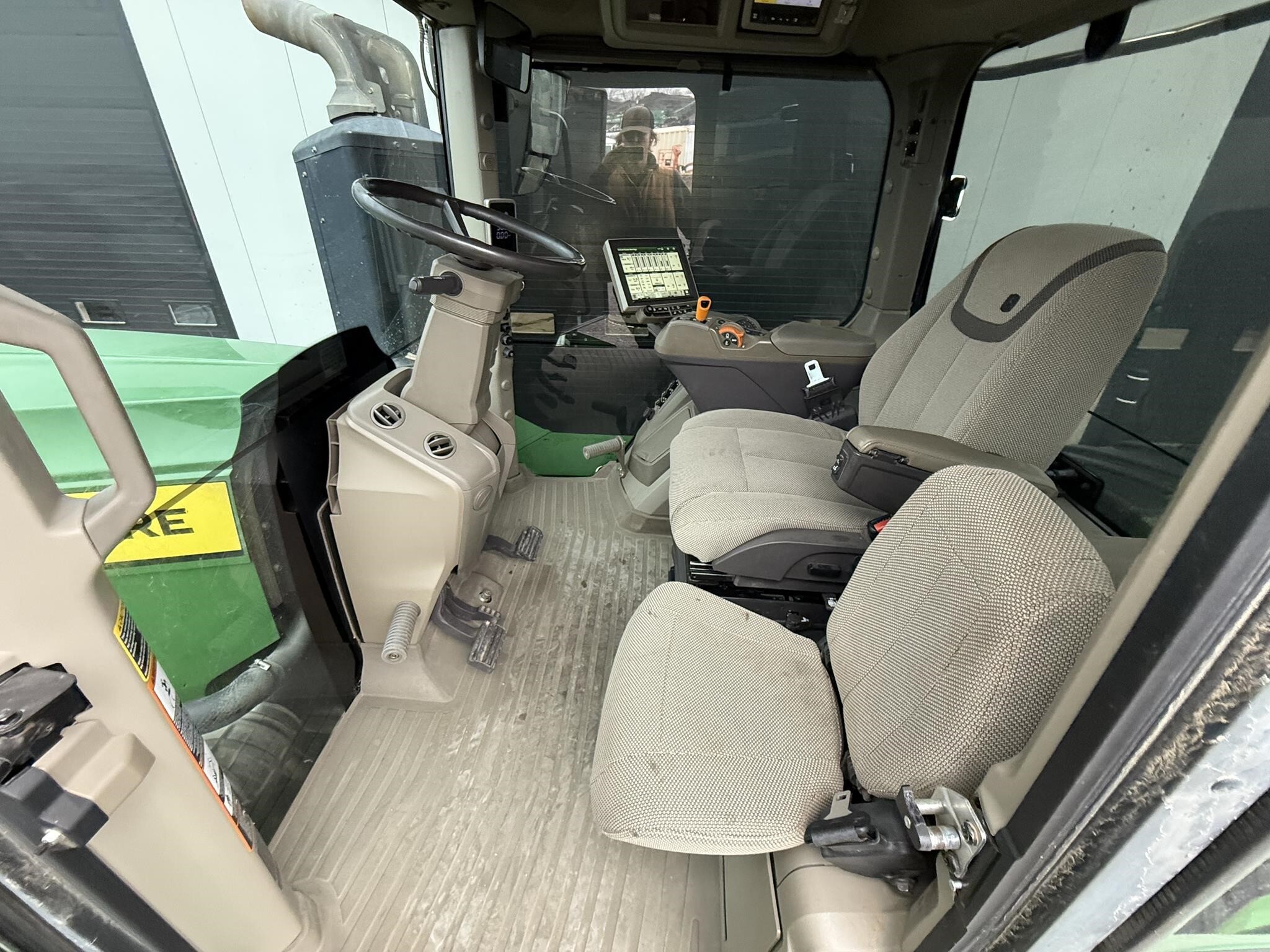 2022 John Deere 9RX 590 Tractor