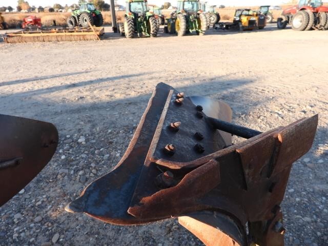  John Deere A4200 Plow