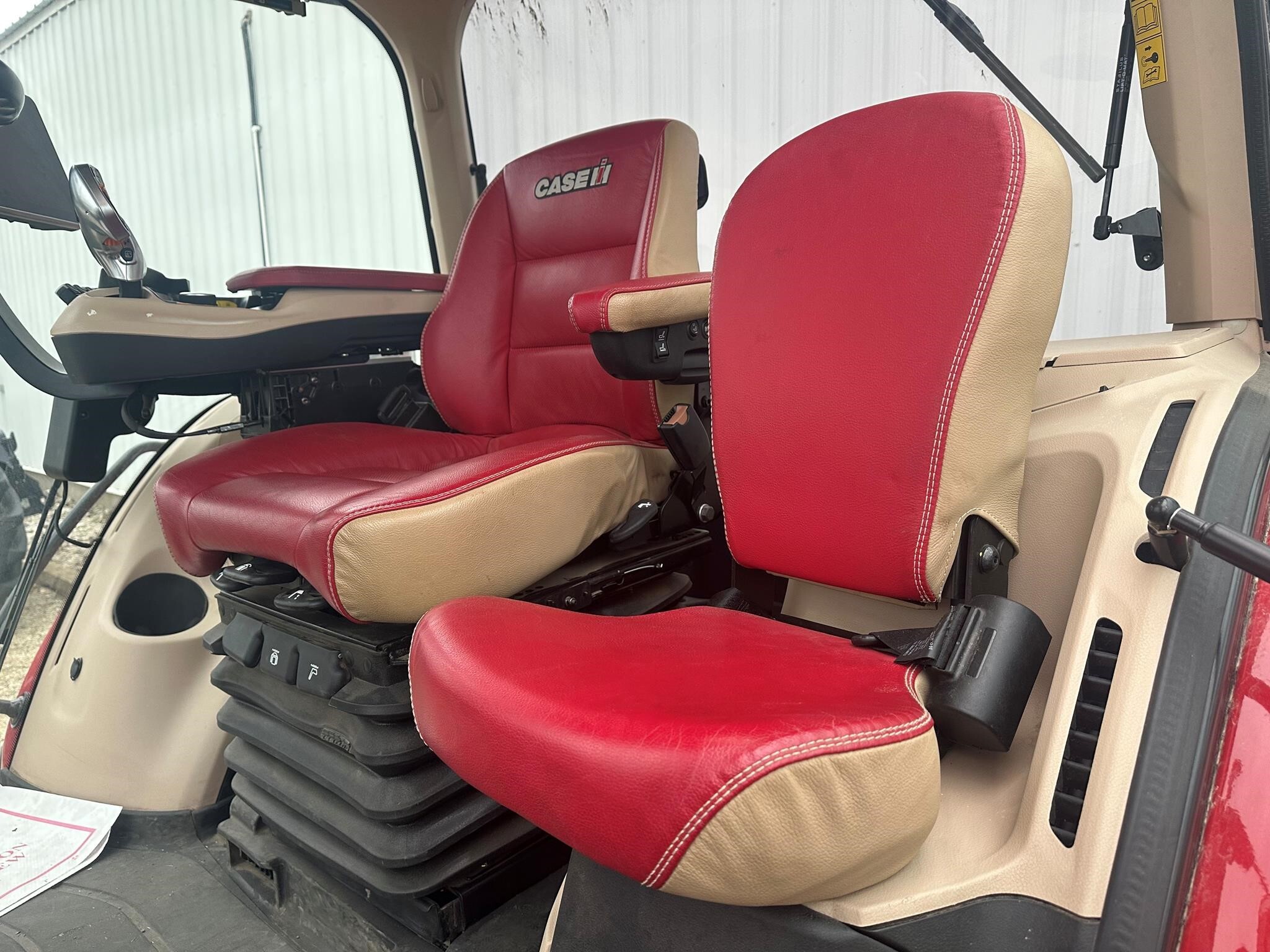2024 Case IH MAGNUM 400 AFS CONNECT Tractor