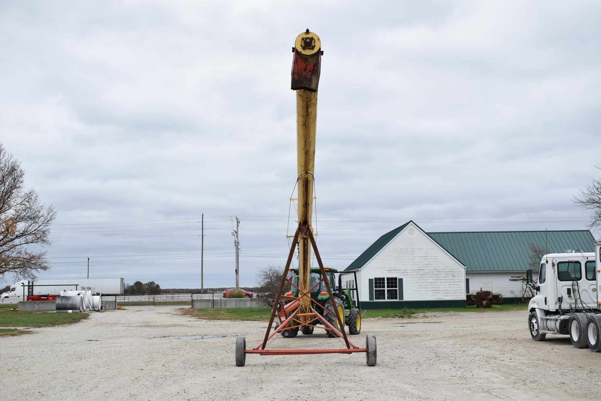  Westfield MK100-71 Augers and Conveyor