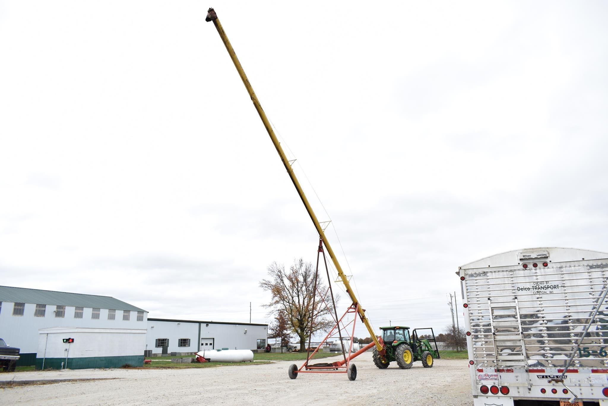  Westfield MK100-71 Augers and Conveyor
