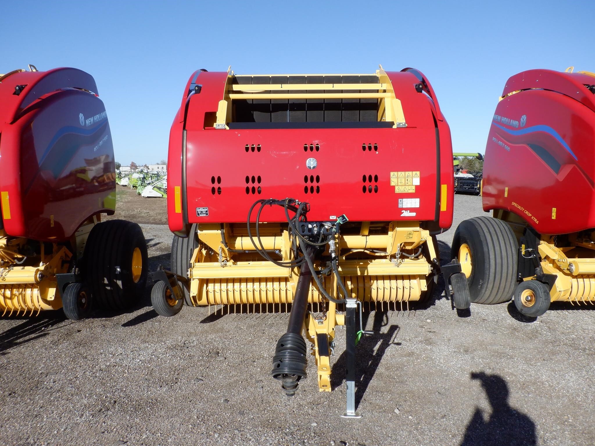 2024 New Holland Roll-Belt 560 Round Baler