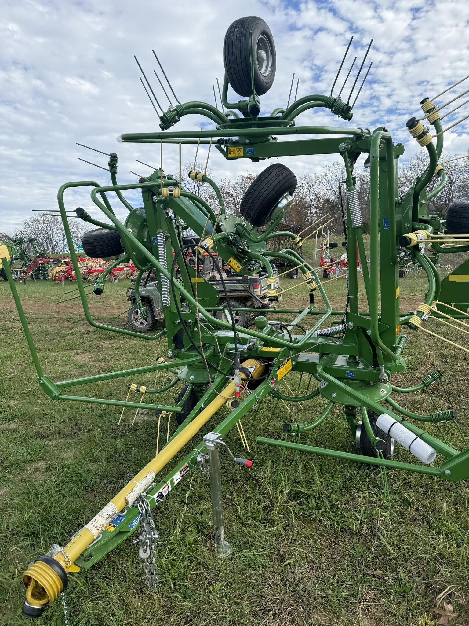 2024 Krone KW782T Rake