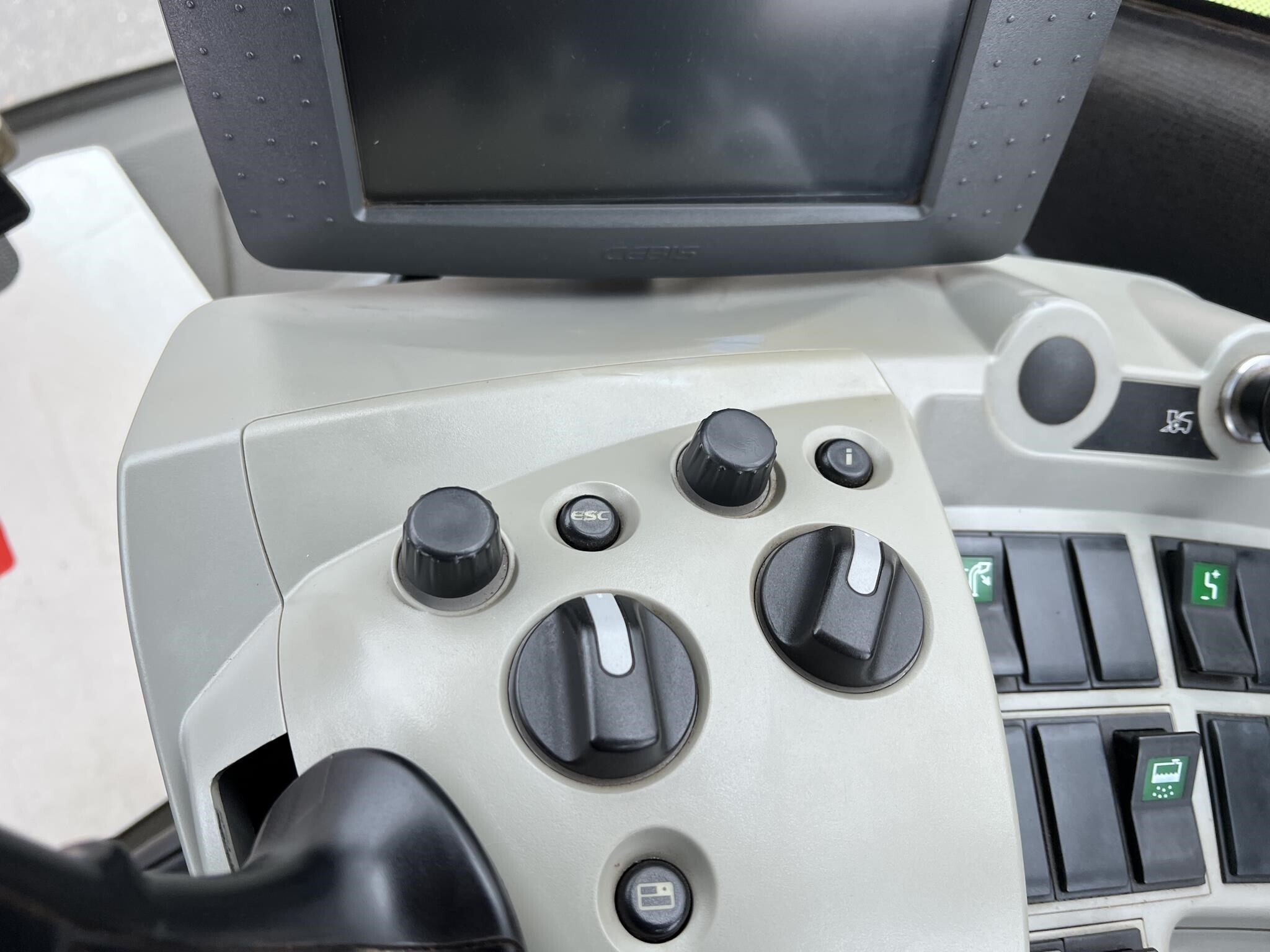 2017 Claas Jaguar 970 Self-Propelled Forage Harvester