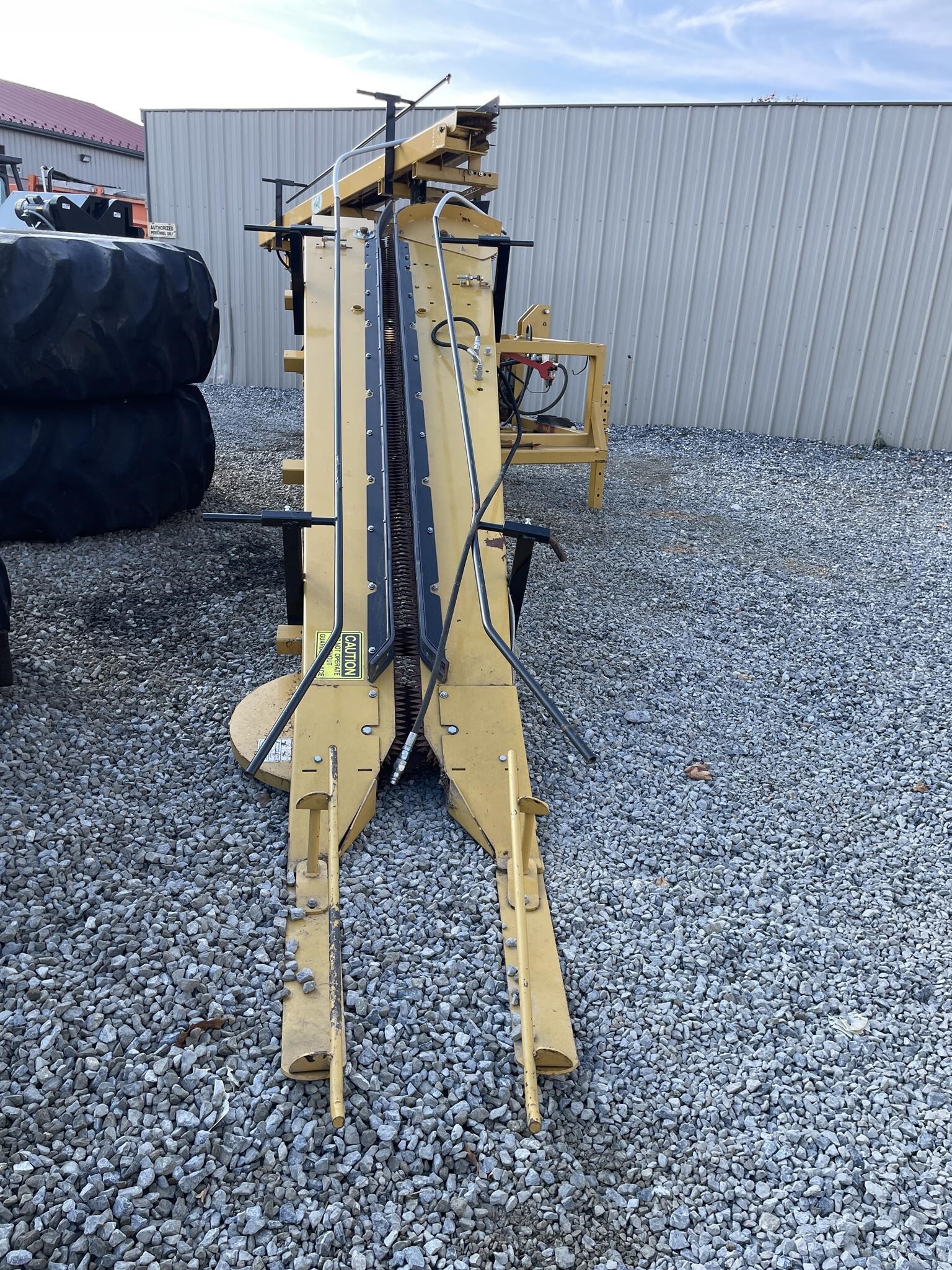2021 Powell 6031 Tobacco Equipment