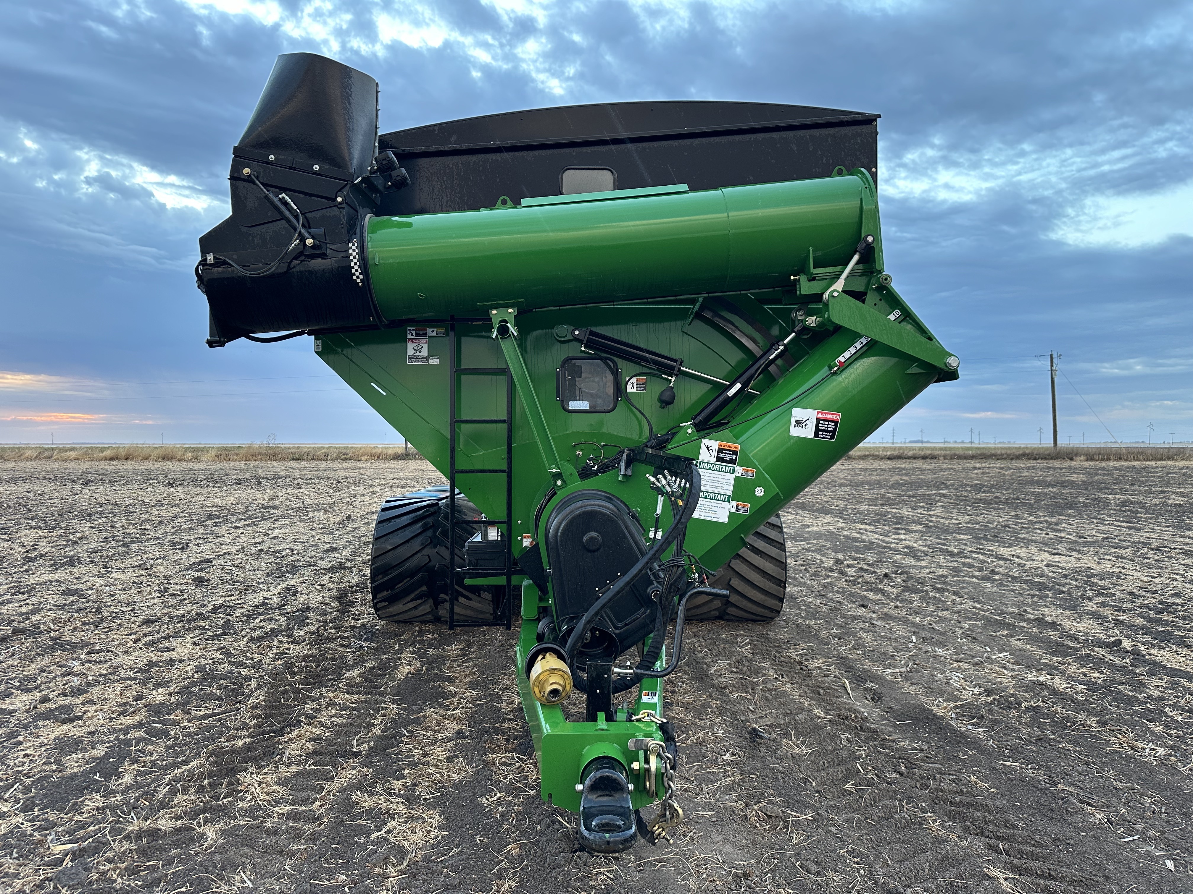 2020 Brent 1596 Grain Cart