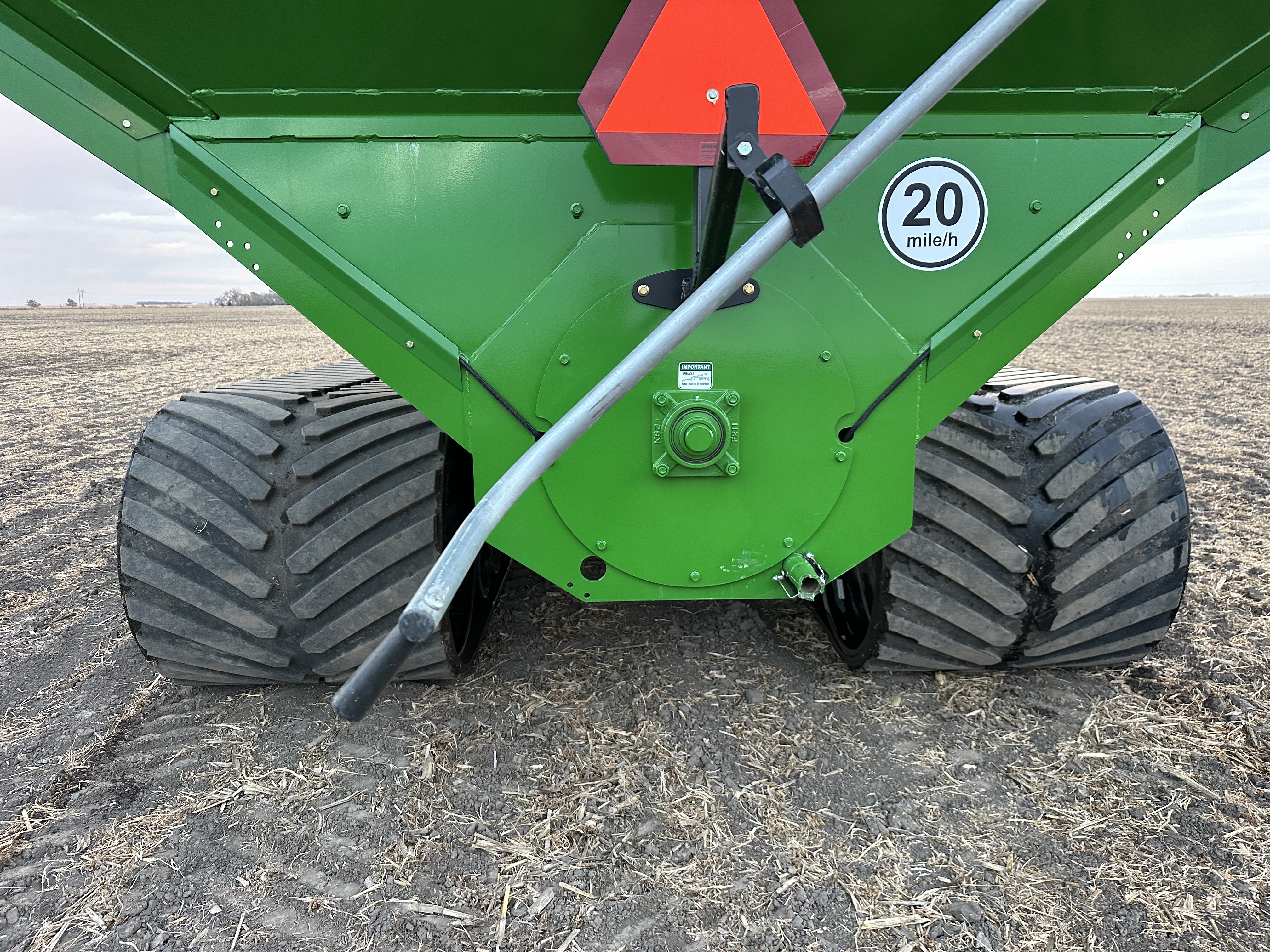 2020 Brent 1596 Grain Cart