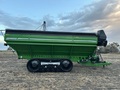 2020 Brent 1596 Grain Cart