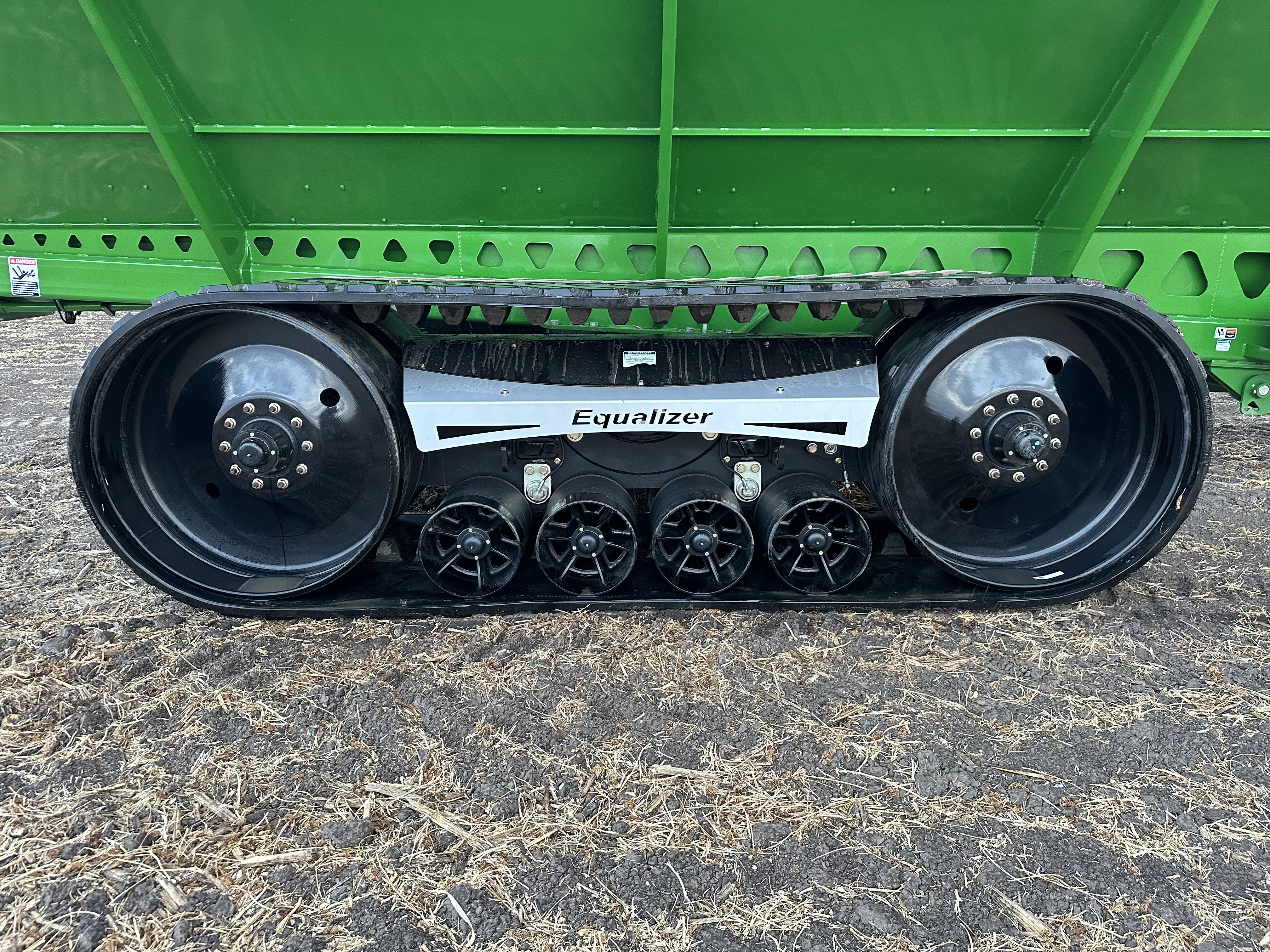 2020 Brent 1596 Grain Cart