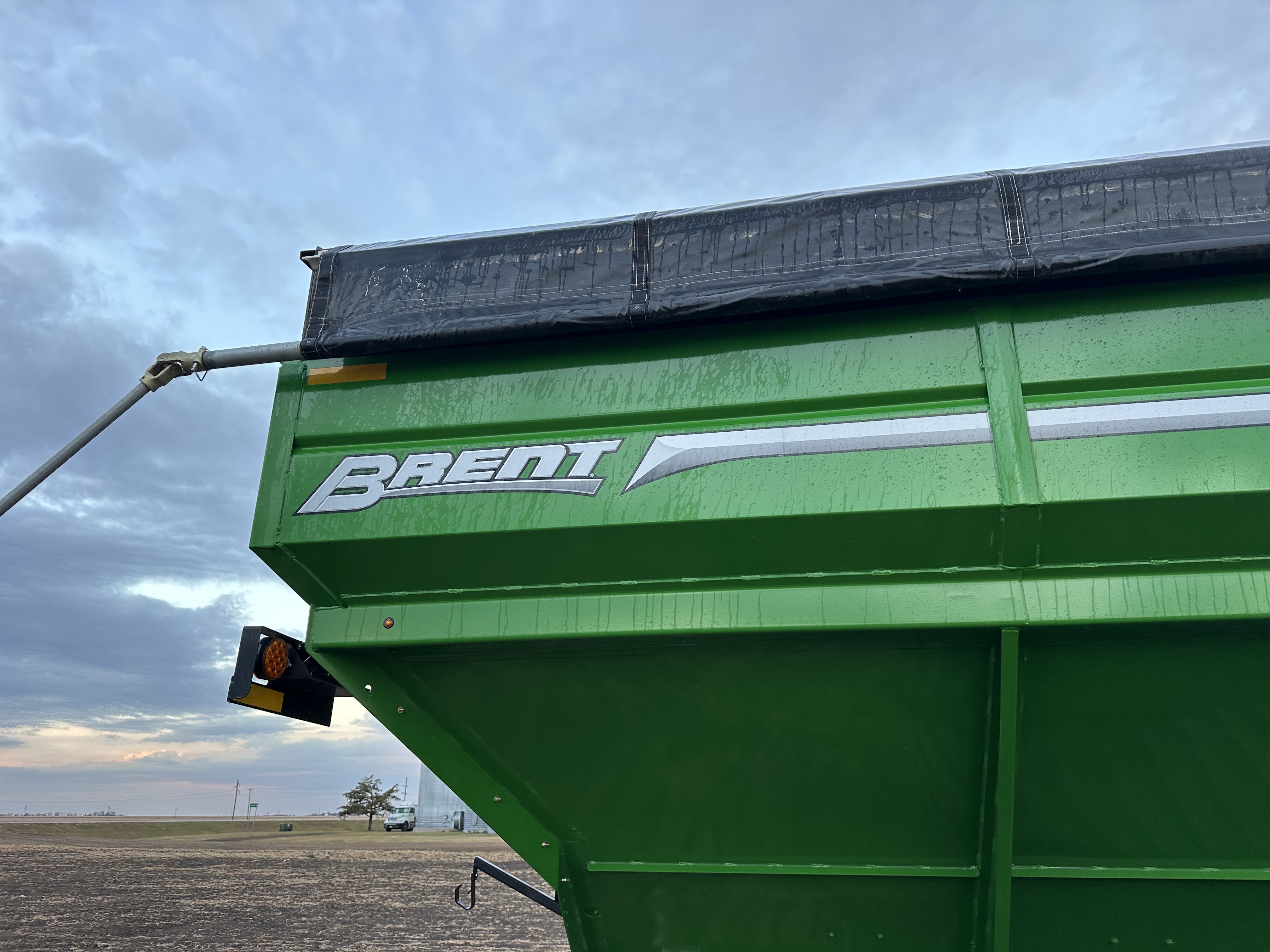 2020 Brent 1596 Grain Cart