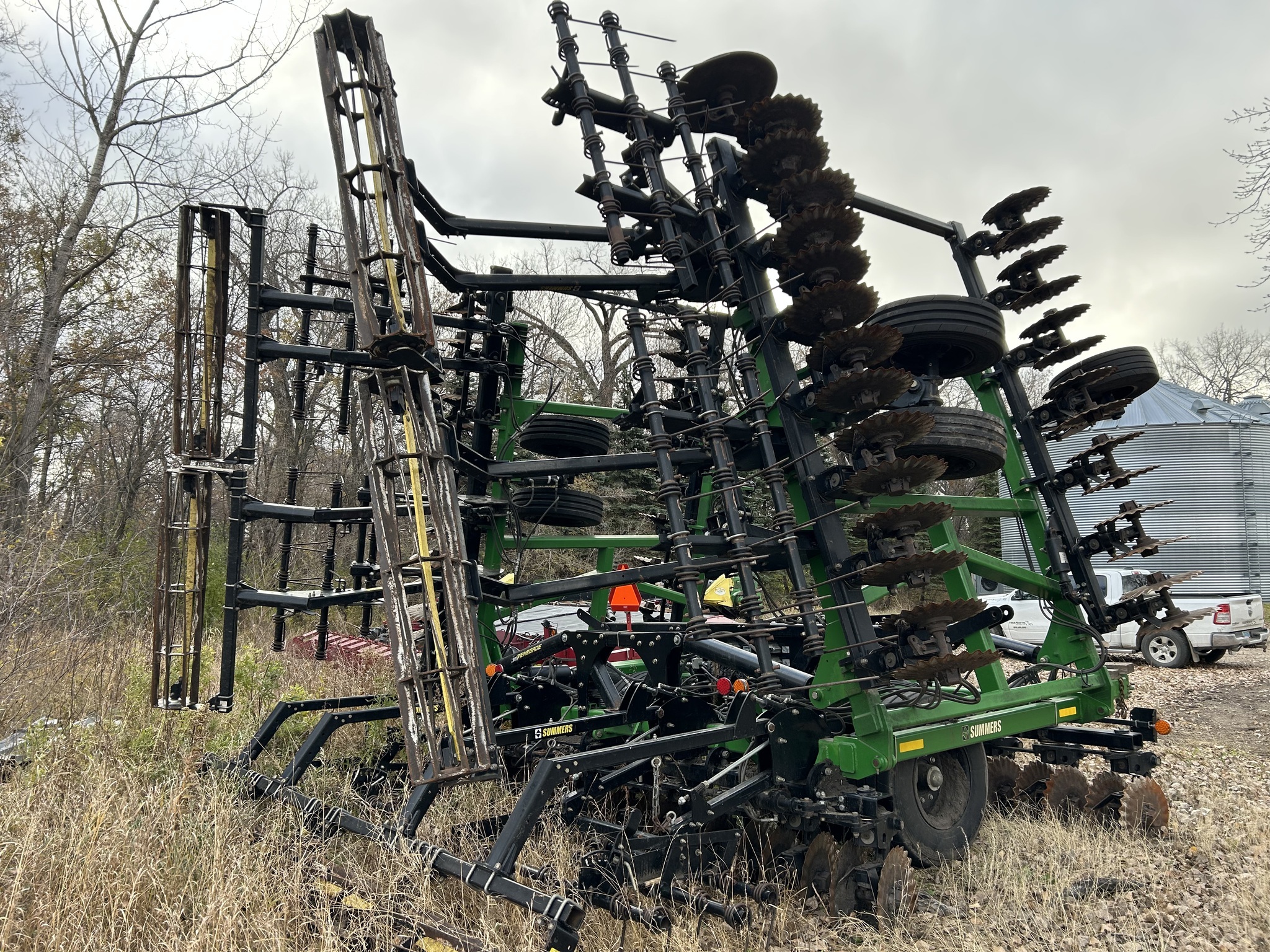 2018 Summers Manufacturing Renegade Vertical Tillage