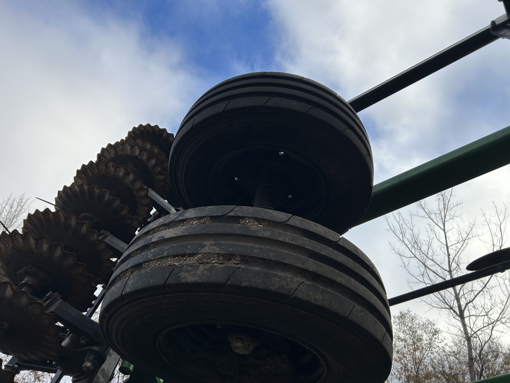 2018 Summers Manufacturing Renegade Vertical Tillage