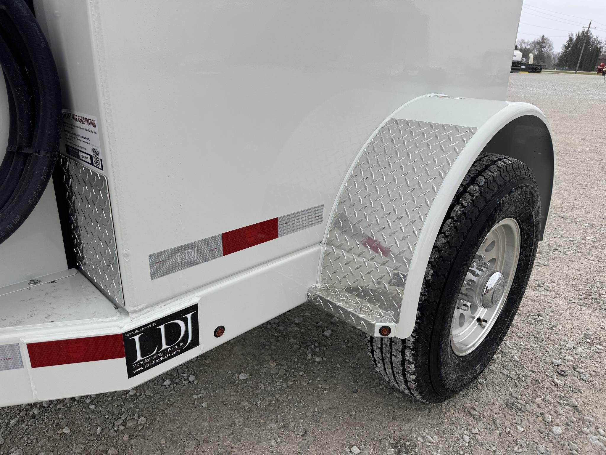 2025 Thunder Creek EV500 Fuel Trucks/Trailer