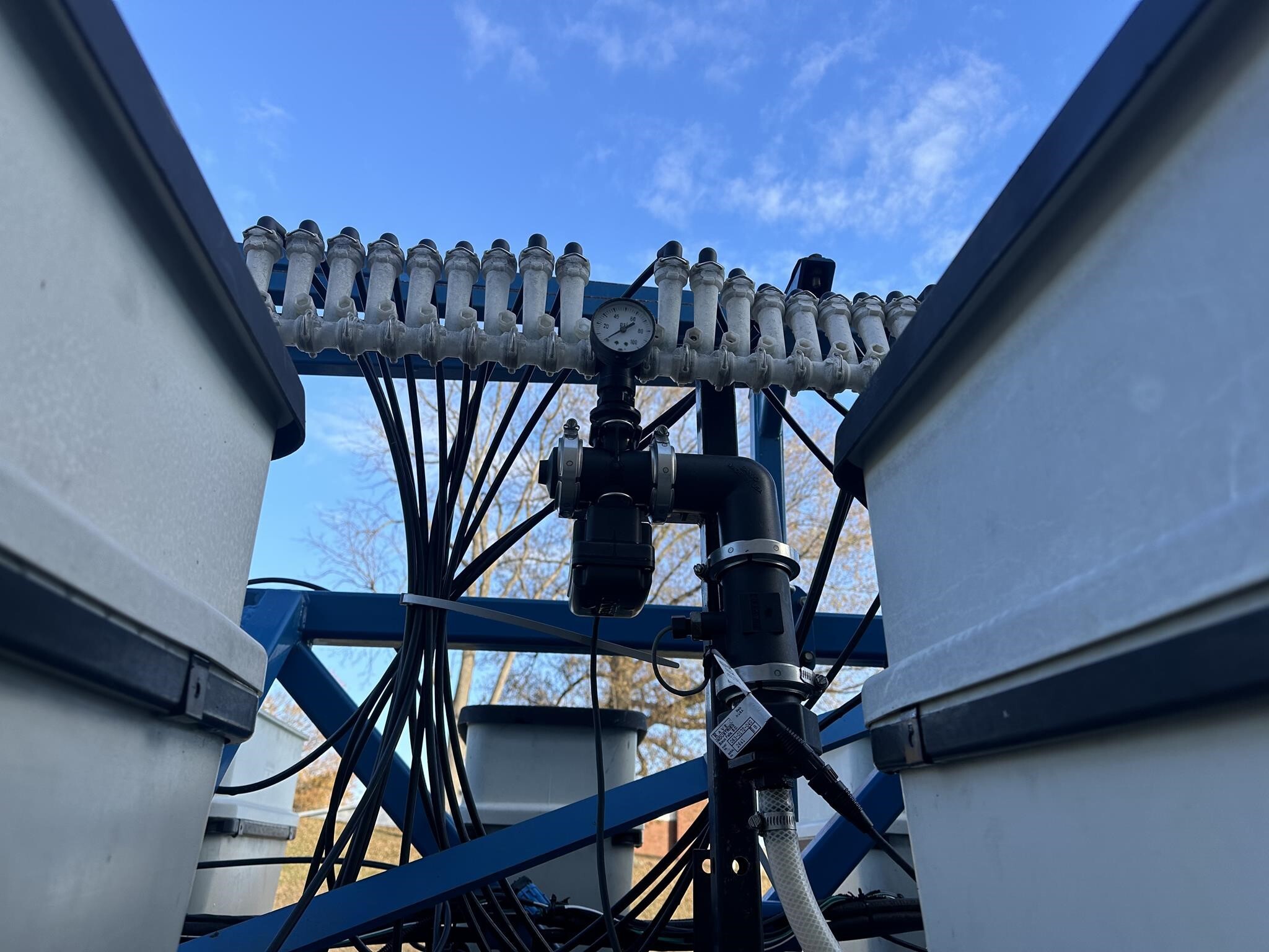 2002 Kinze 3600 Planter