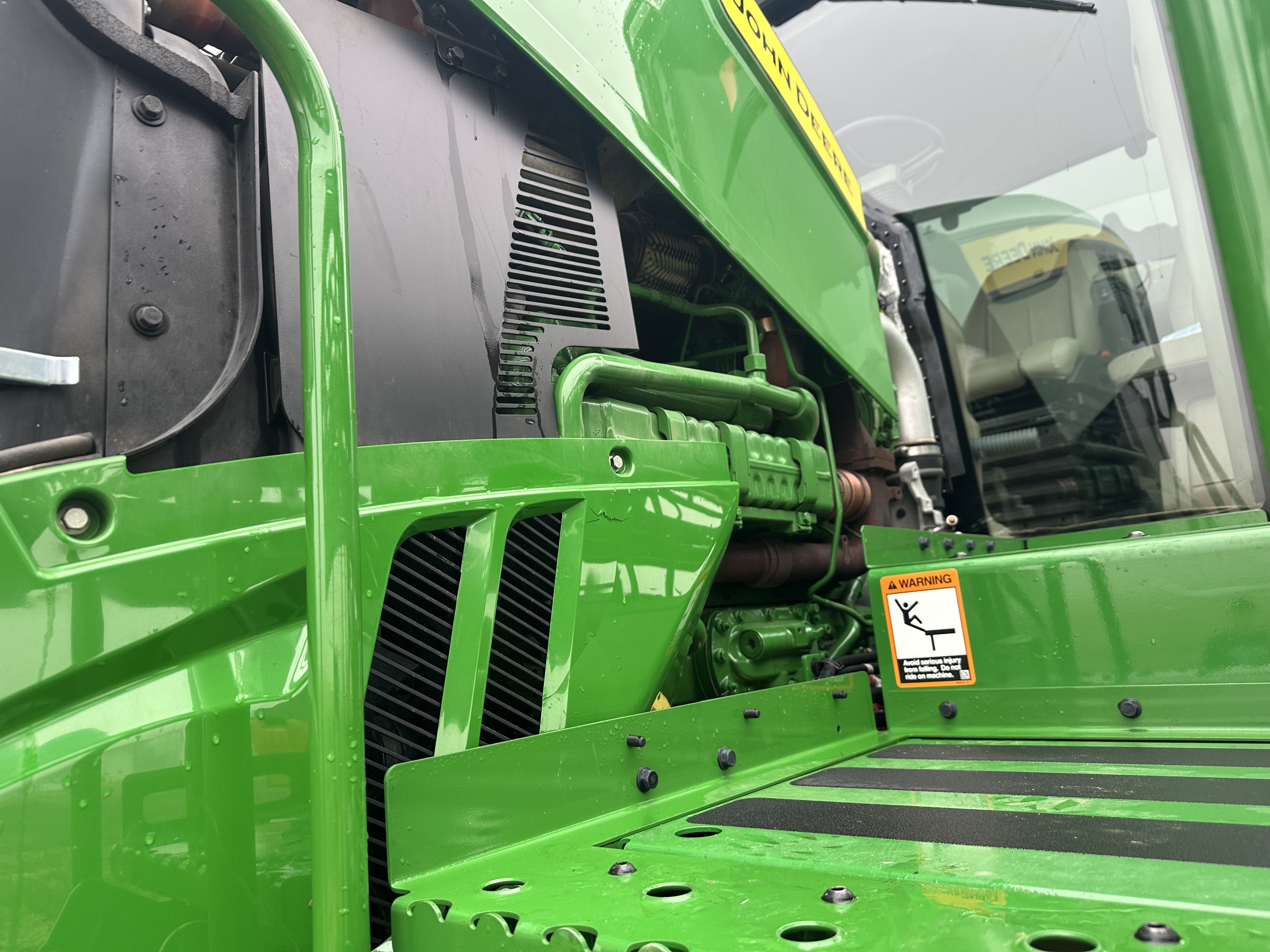 2022 John Deere 612R Self-Propelled Sprayer