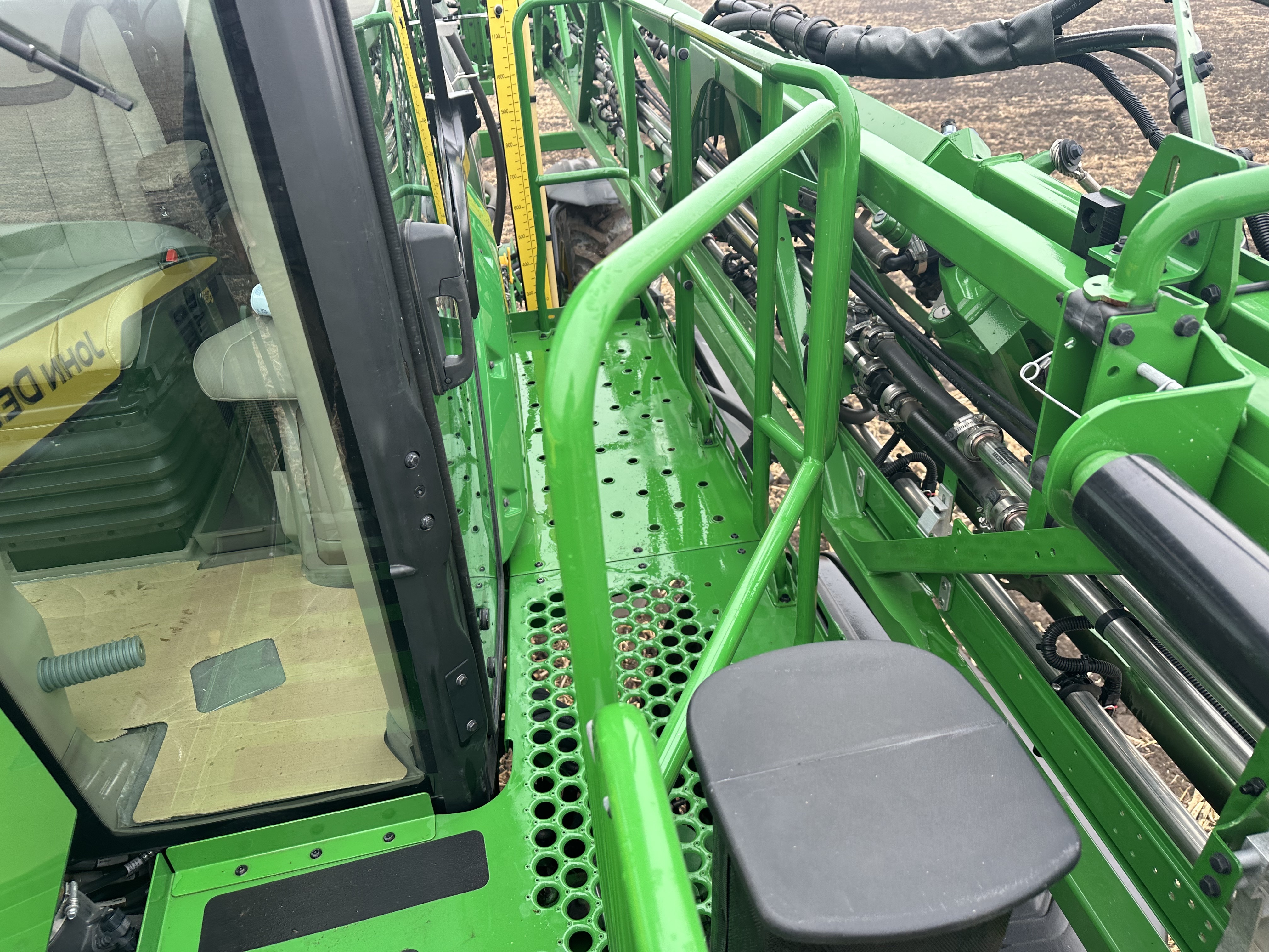 2022 John Deere 612R Self-Propelled Sprayer