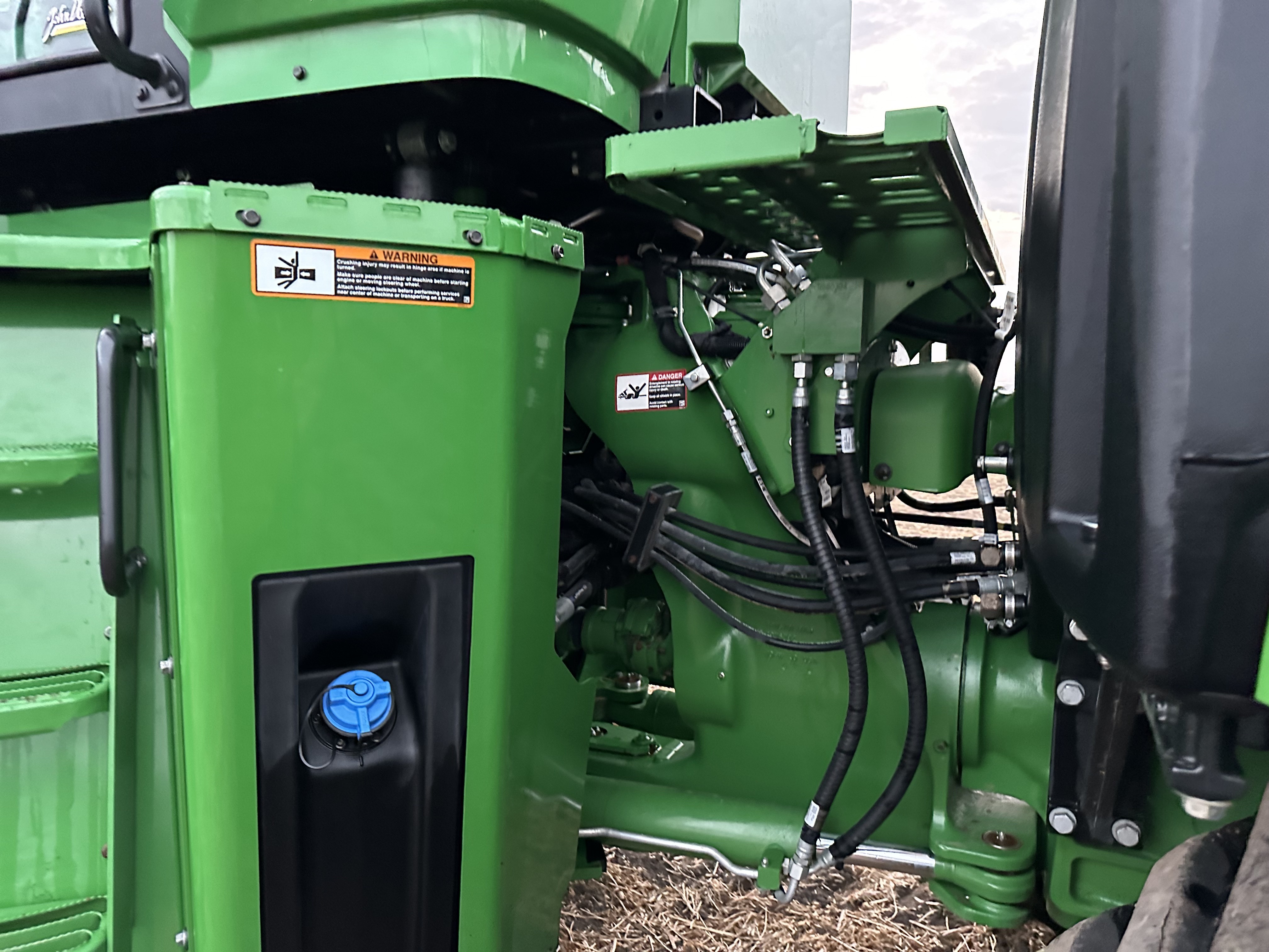 2022 John Deere 9RX 640 Tractor