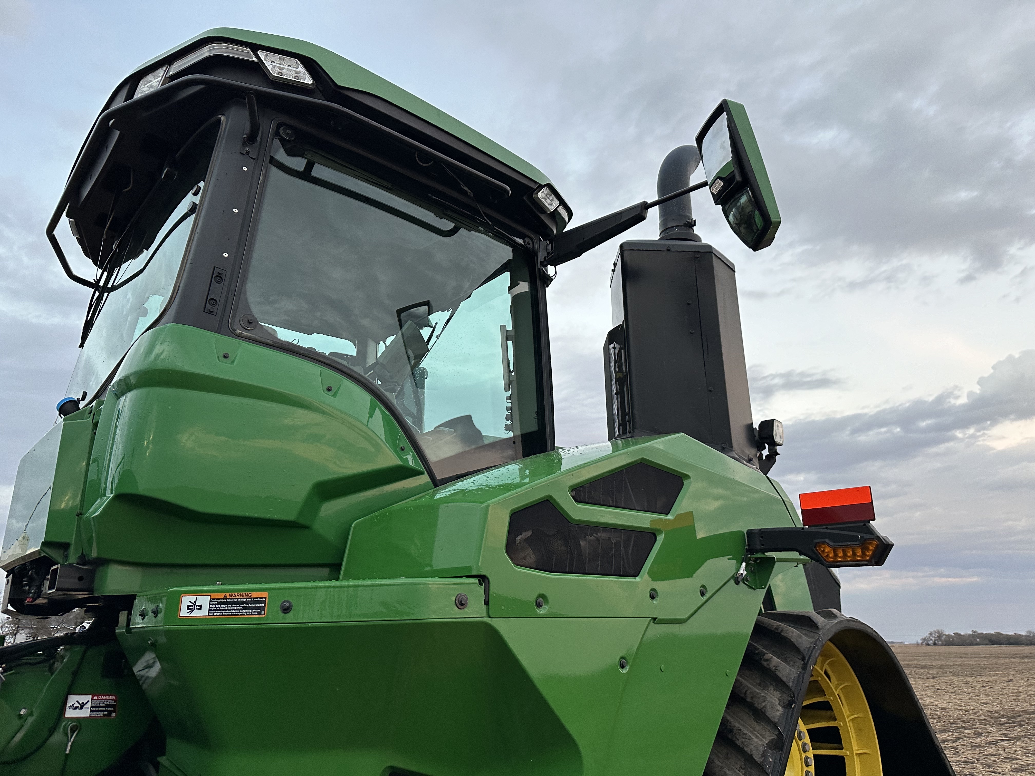 2022 John Deere 9RX 640 Tractor