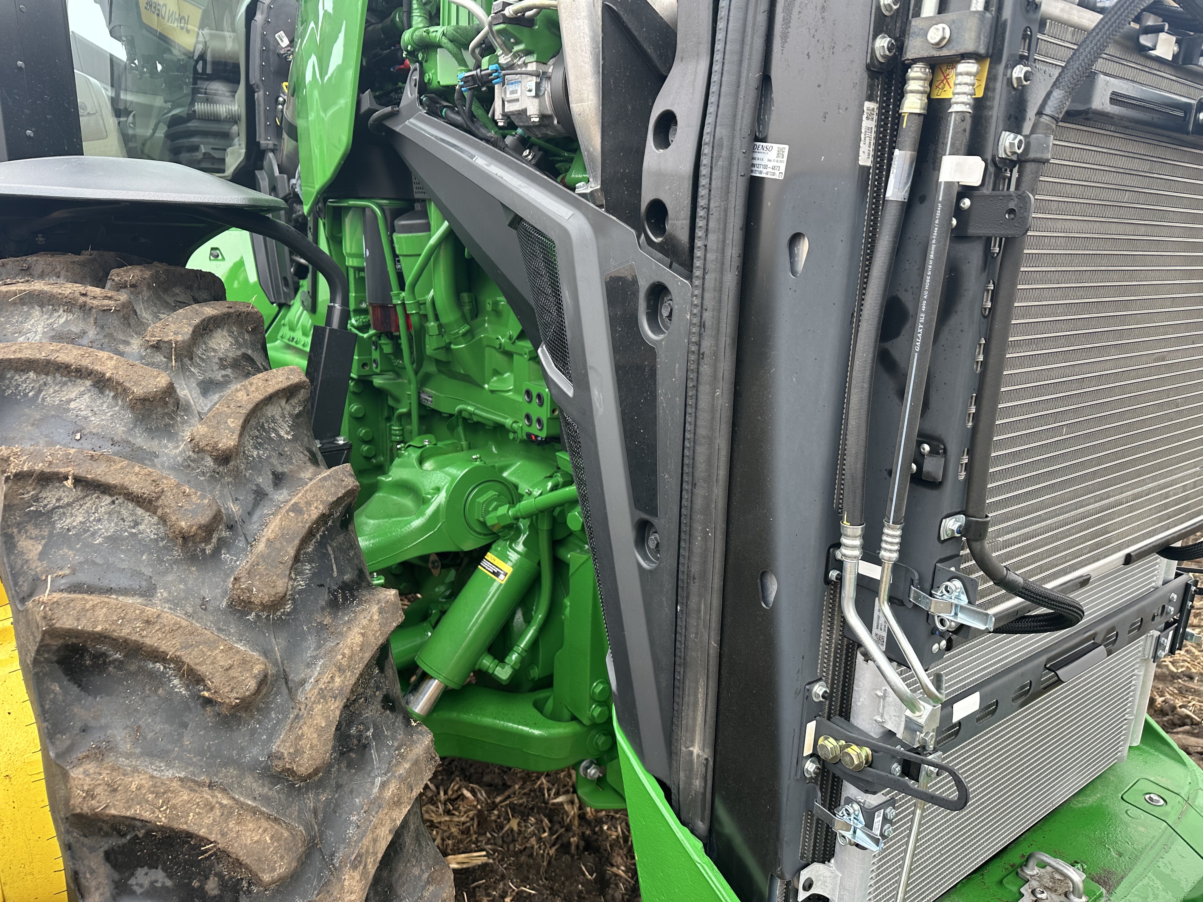 2023 John Deere 8R 310 Tractor