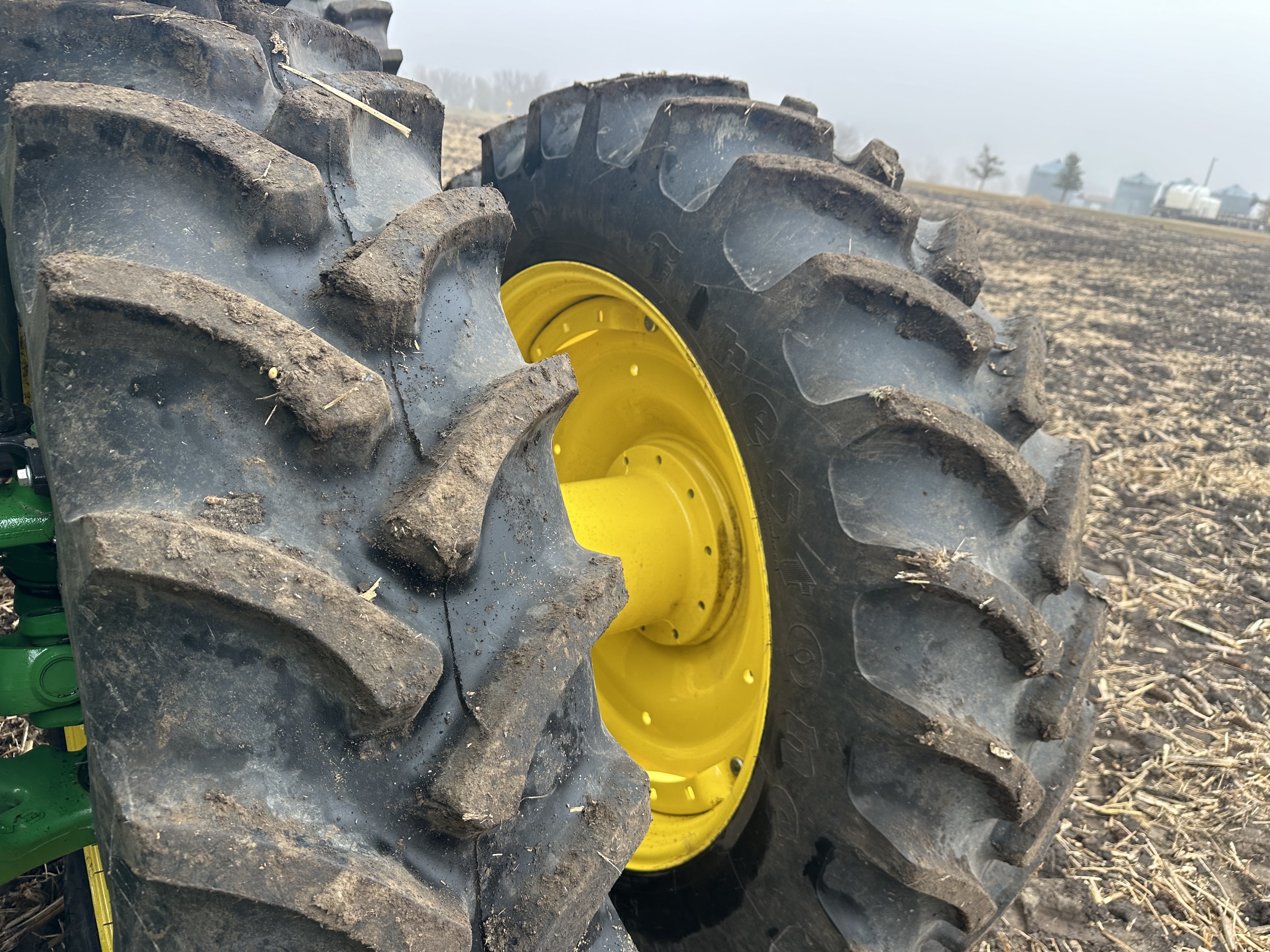 2023 John Deere 8R 310 Tractor