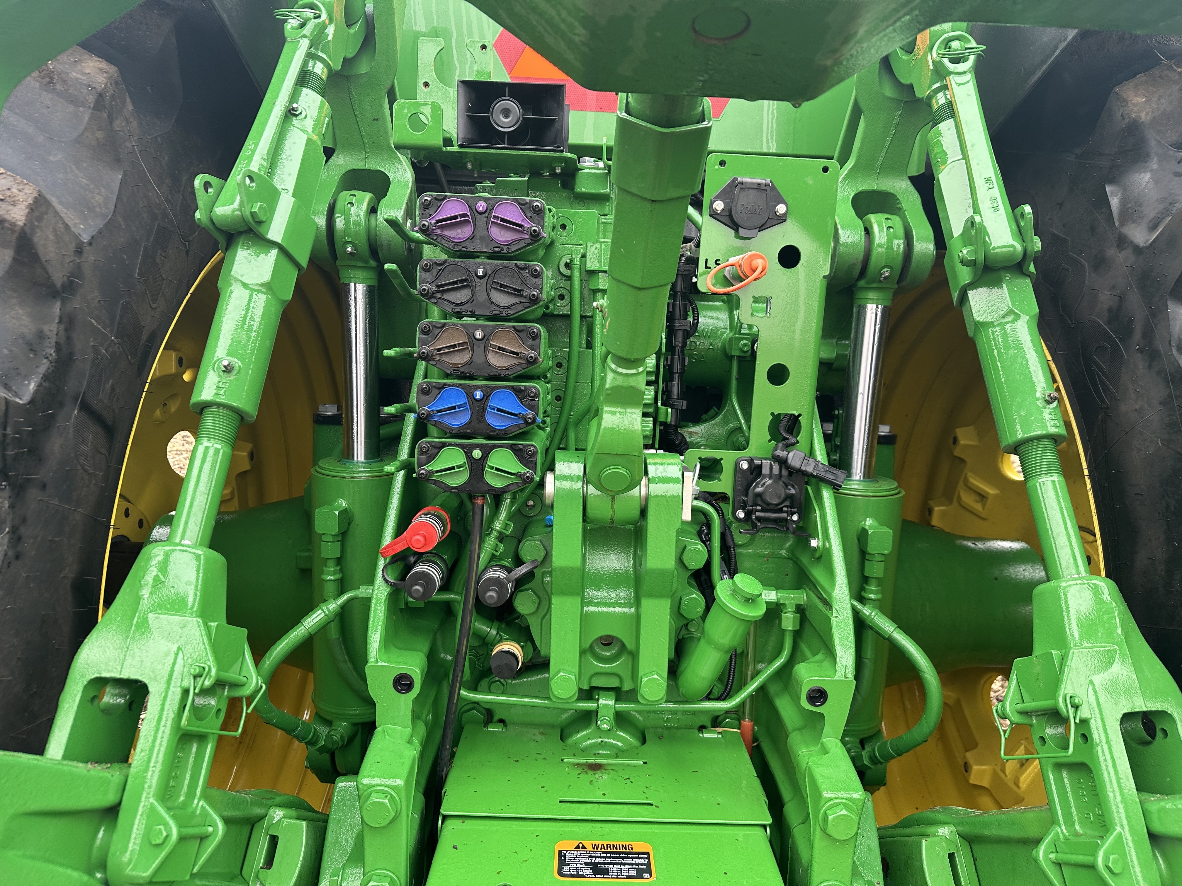 2023 John Deere 8R 310 Tractor