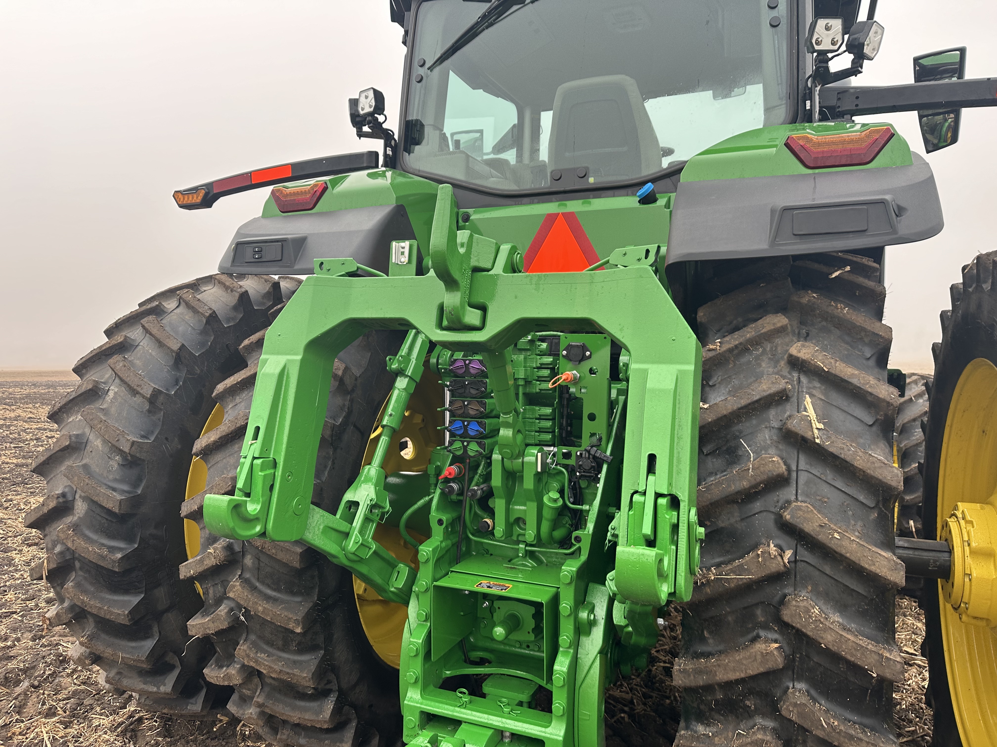 2023 John Deere 8R 310 Tractor