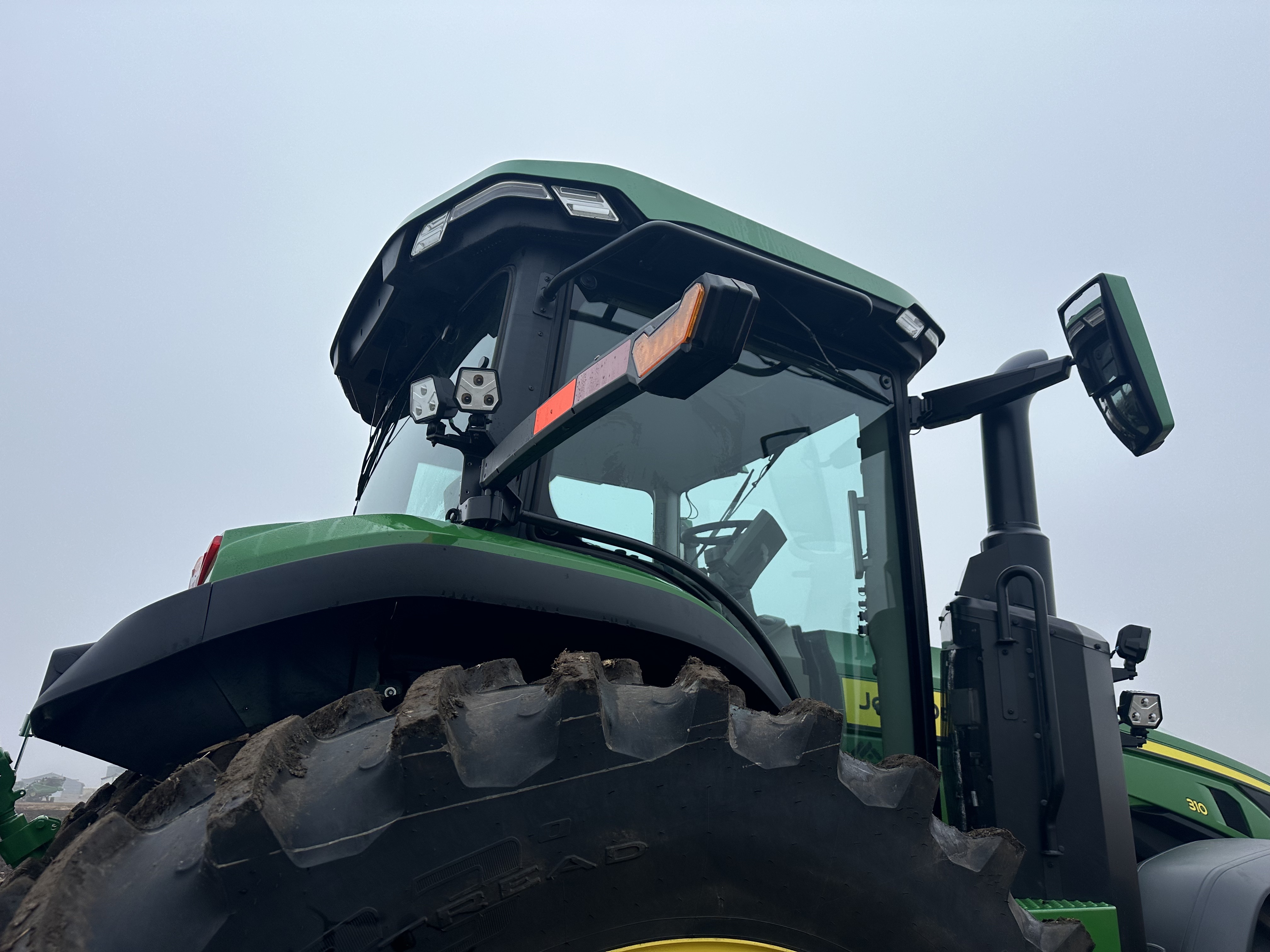 2023 John Deere 8R 310 Tractor