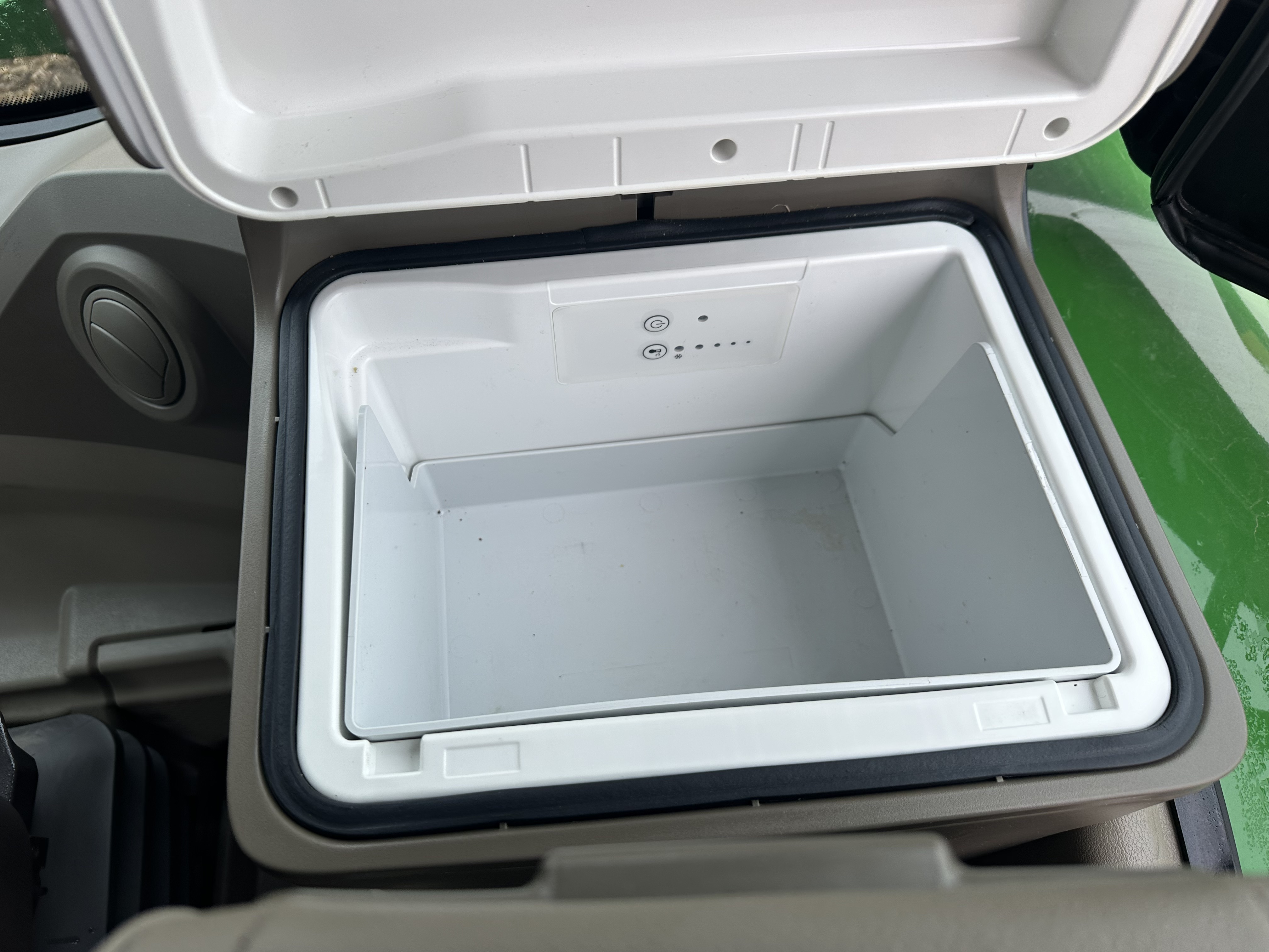 2023 John Deere 8R 310 Tractor