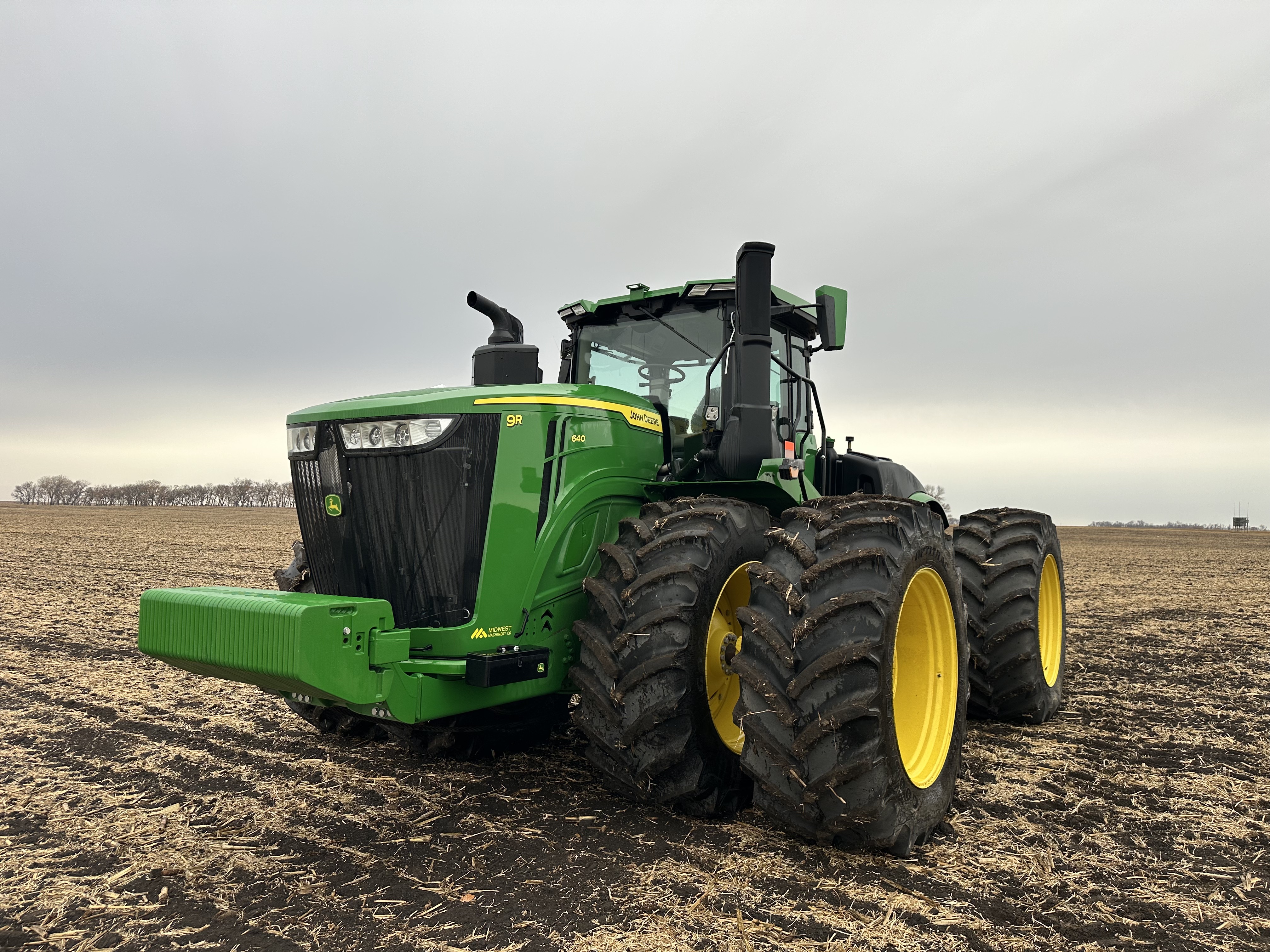 2023 John Deere 9R 640 Tractor