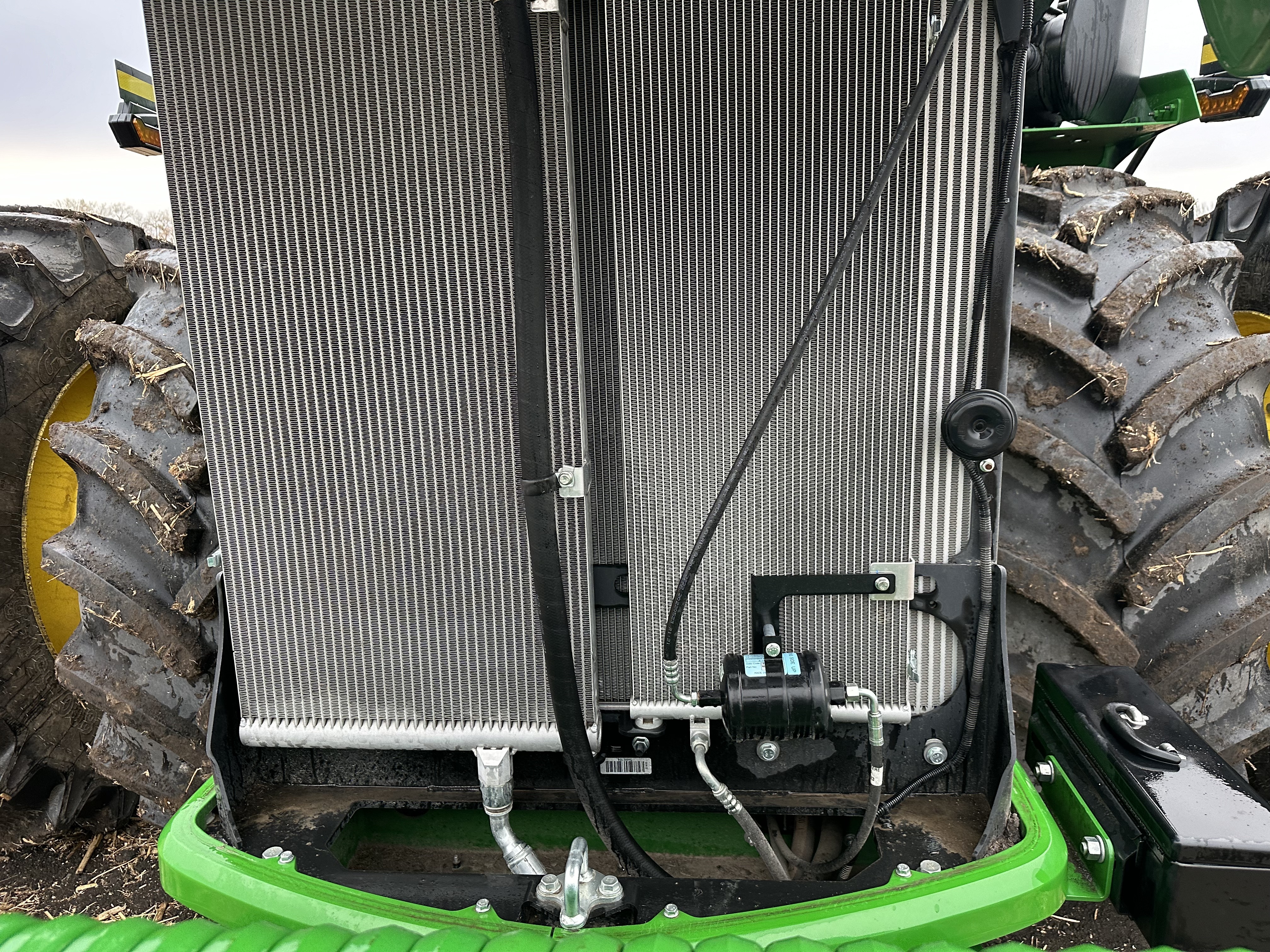 2023 John Deere 9R 640 Tractor