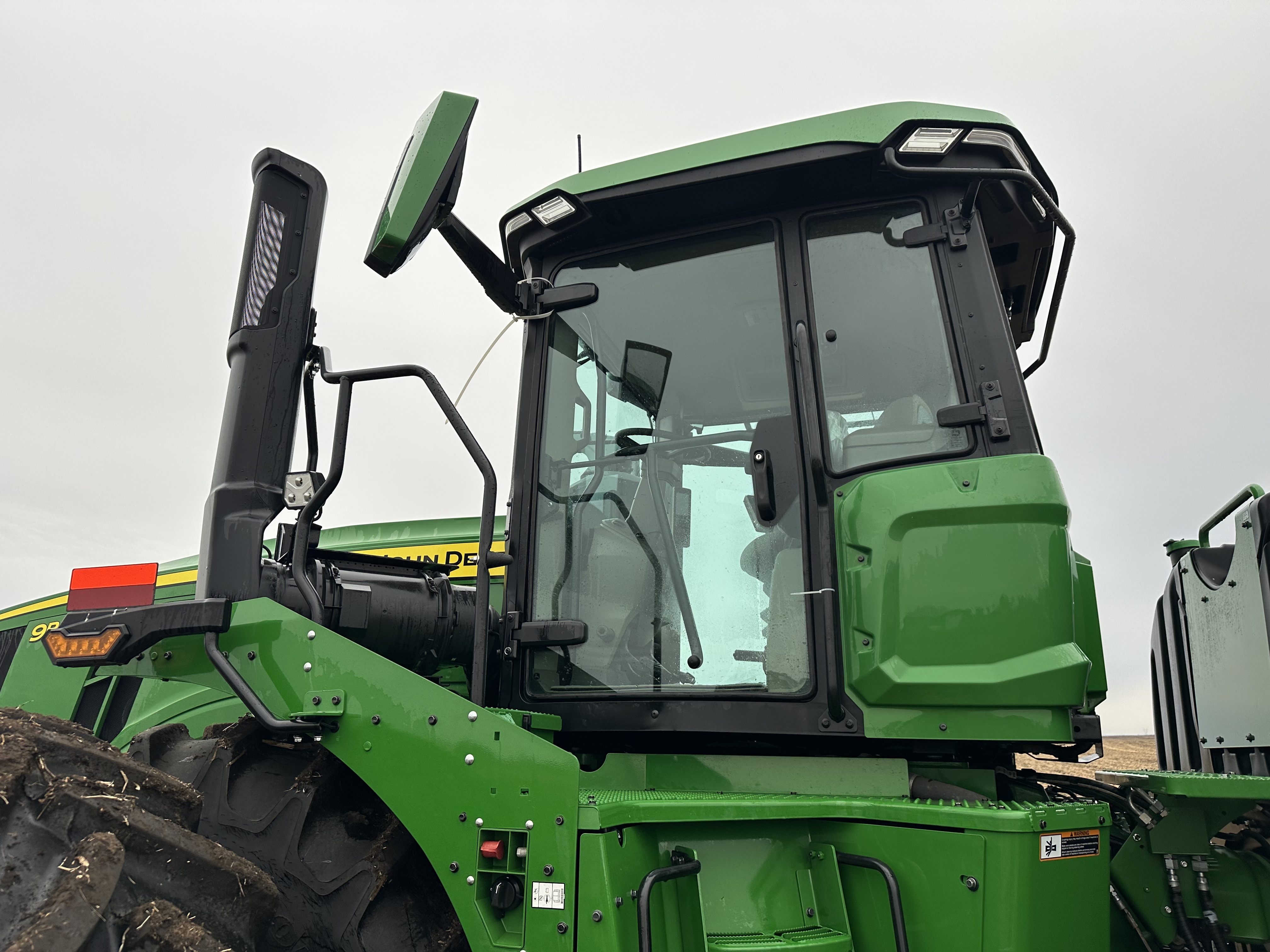 2023 John Deere 9R 640 Tractor