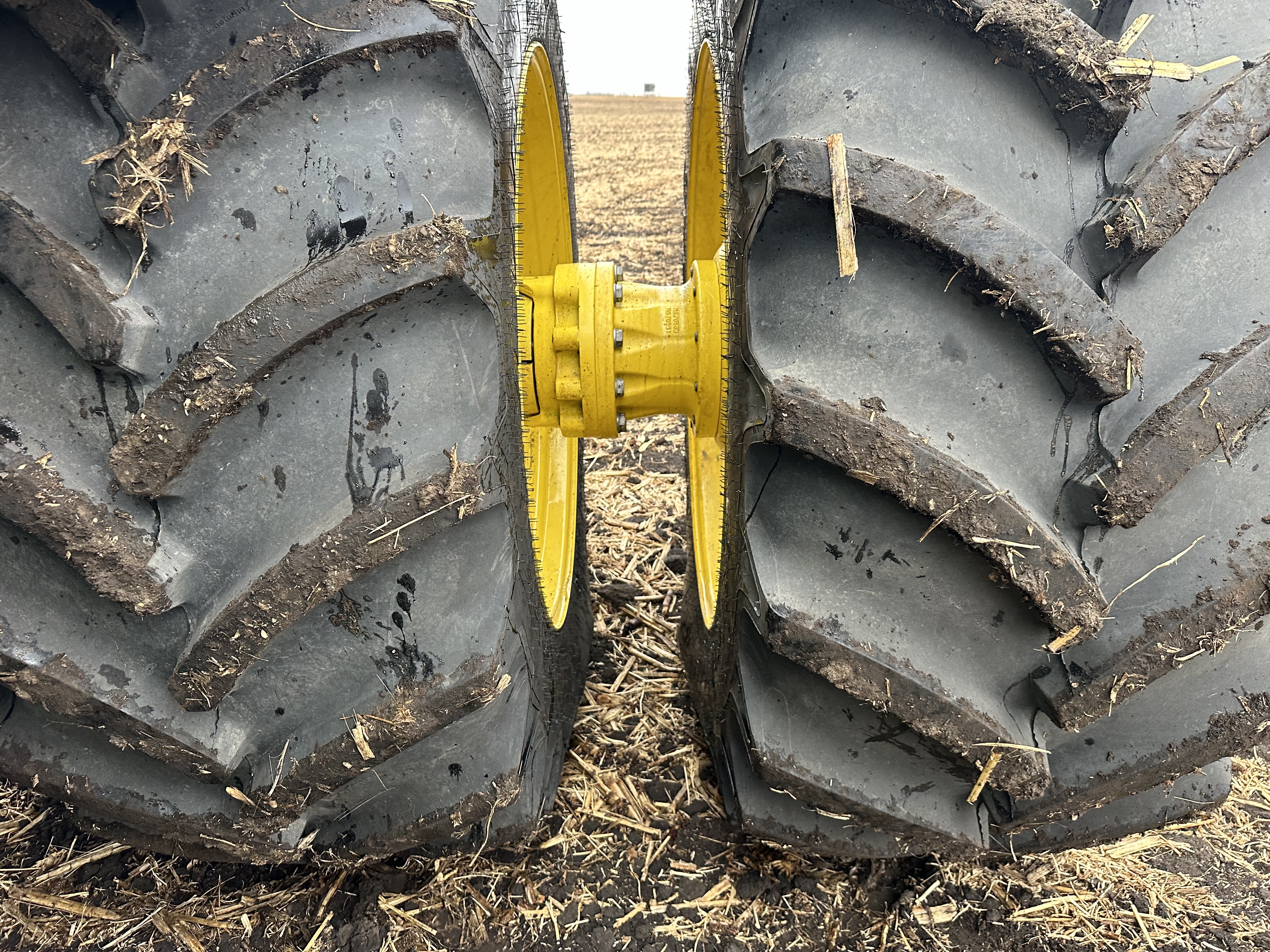 2023 John Deere 9R 640 Tractor