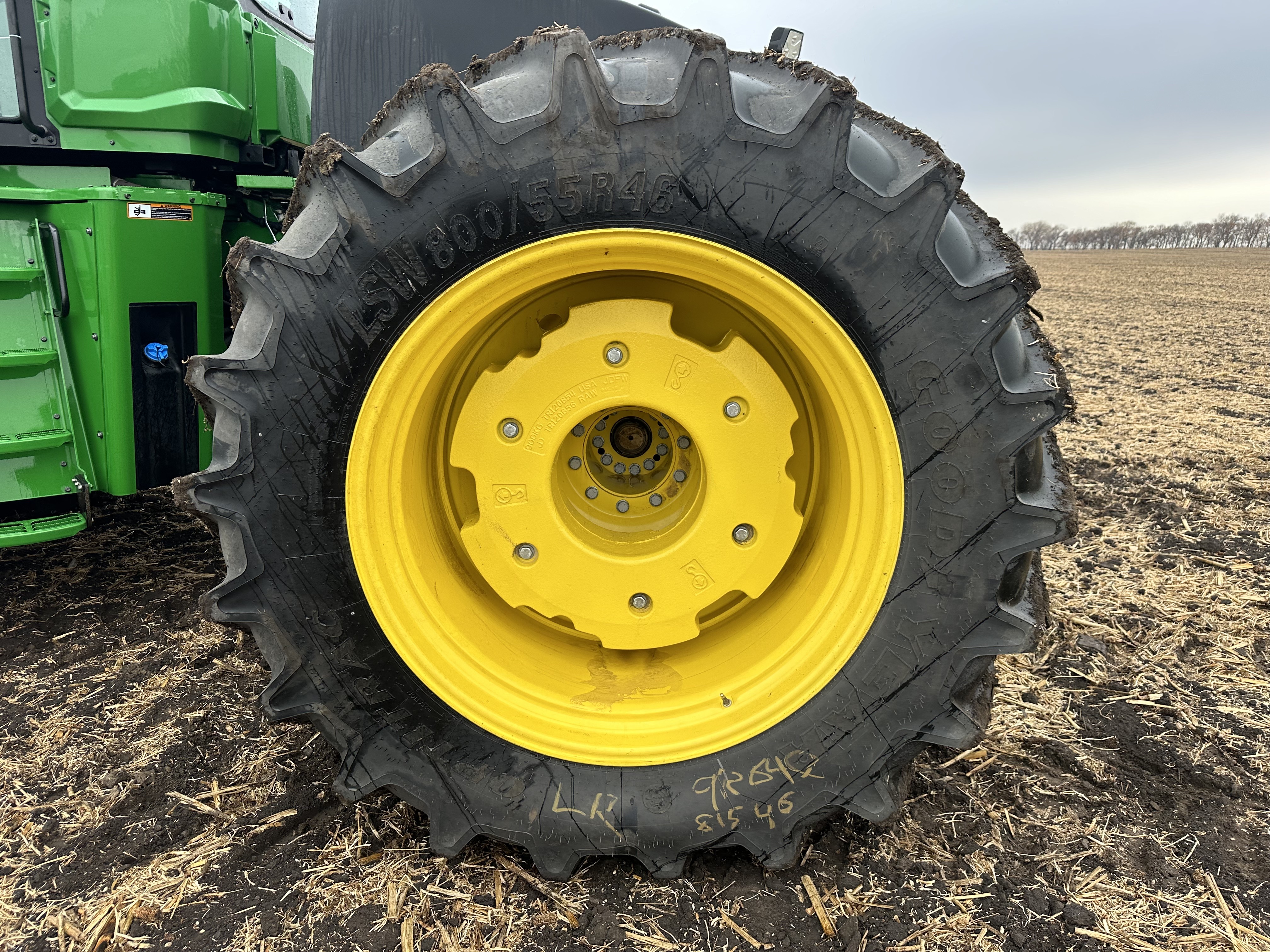 2023 John Deere 9R 640 Tractor