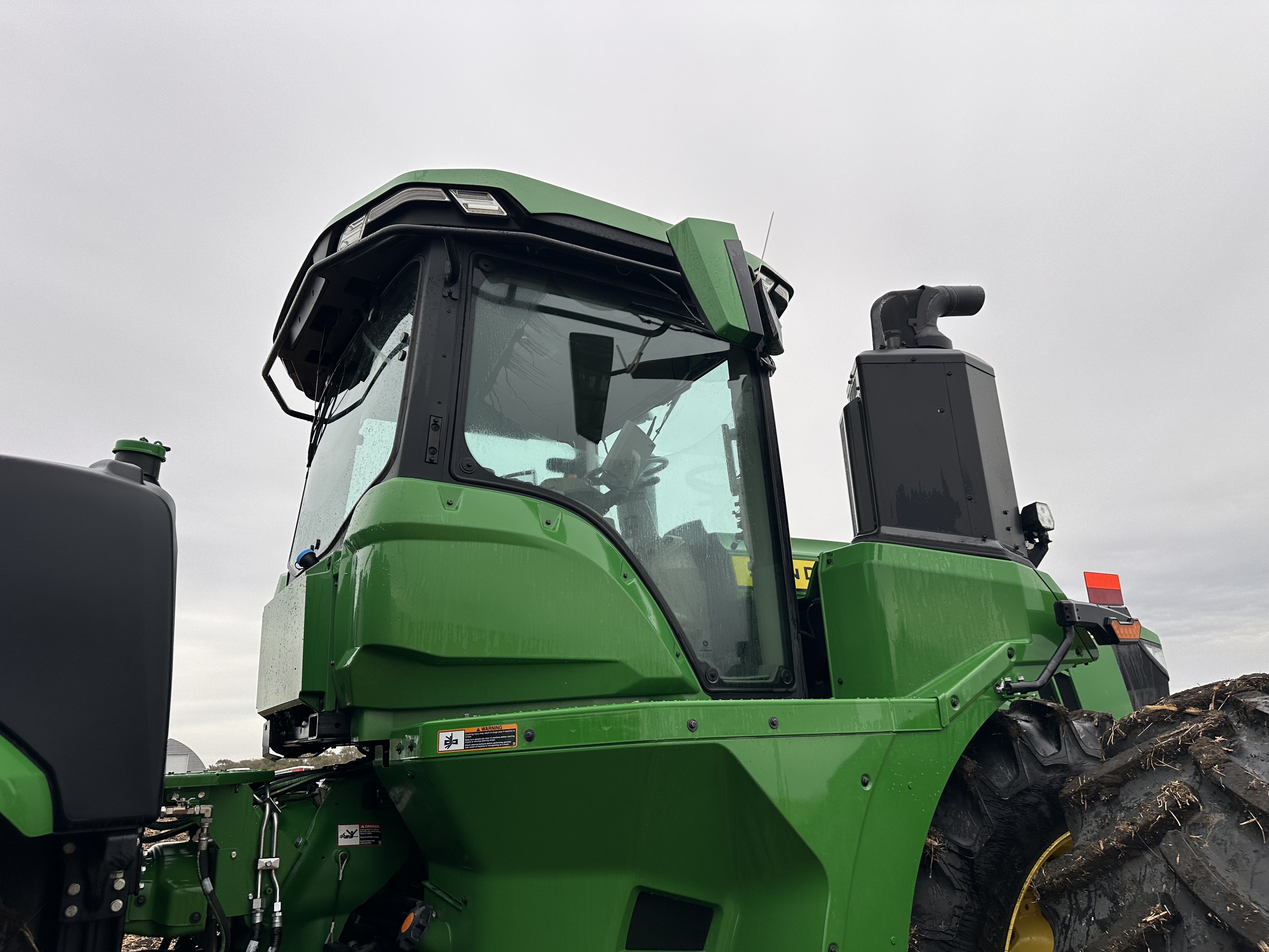 2023 John Deere 9R 640 Tractor