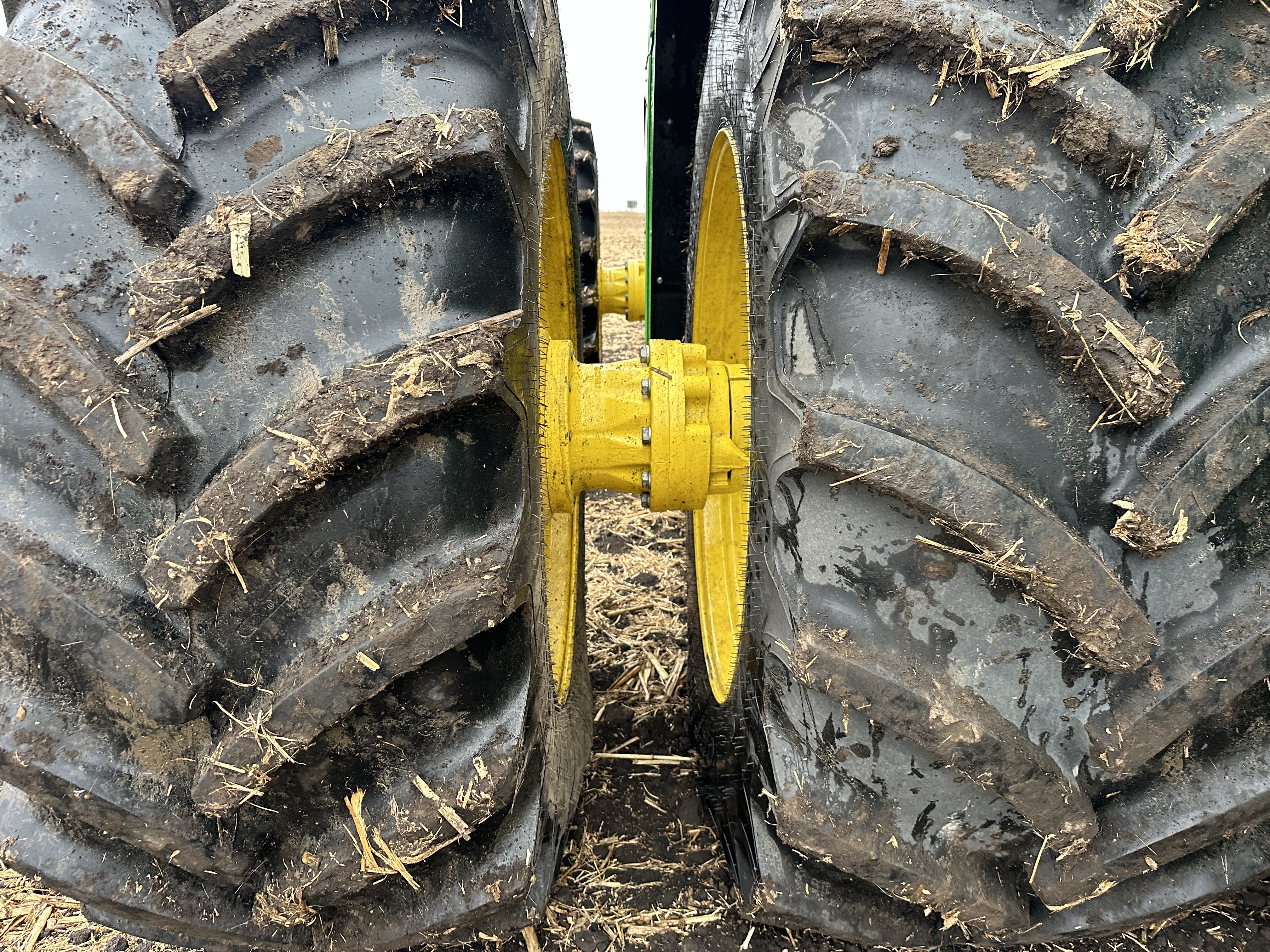 2023 John Deere 9R 640 Tractor