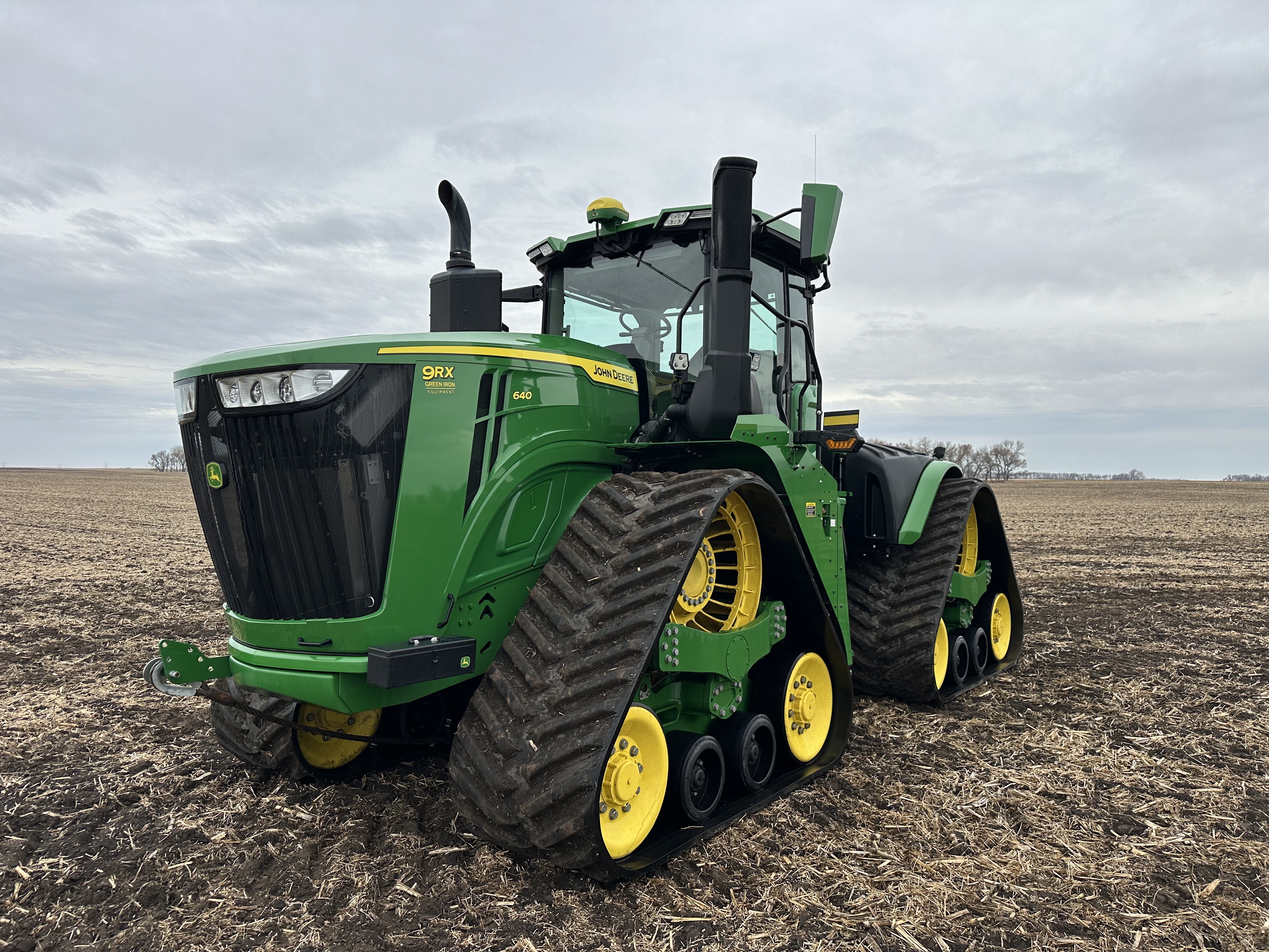 2022 John Deere 9RX 640 Tractor
