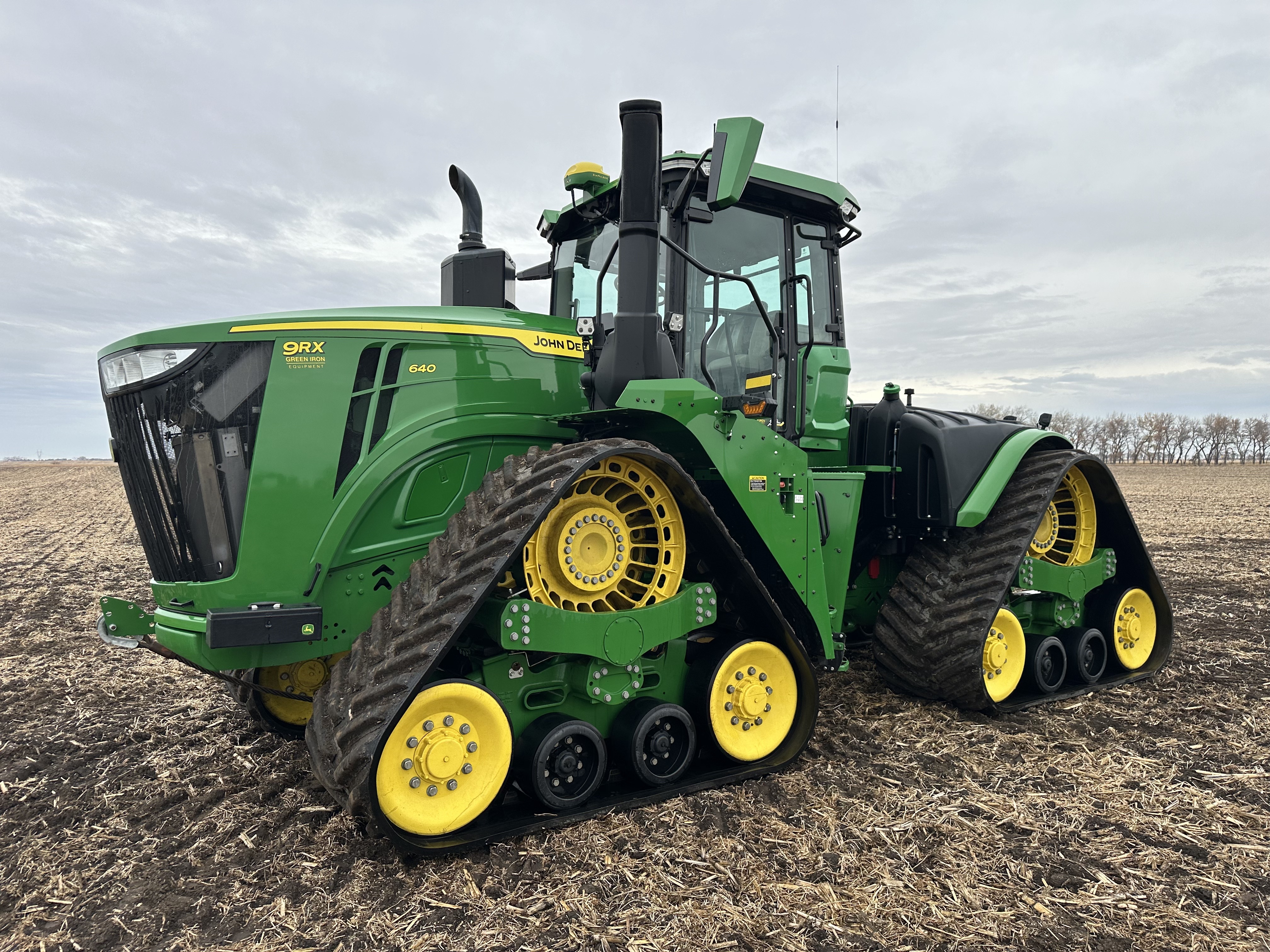 2022 John Deere 9RX 640 Tractor