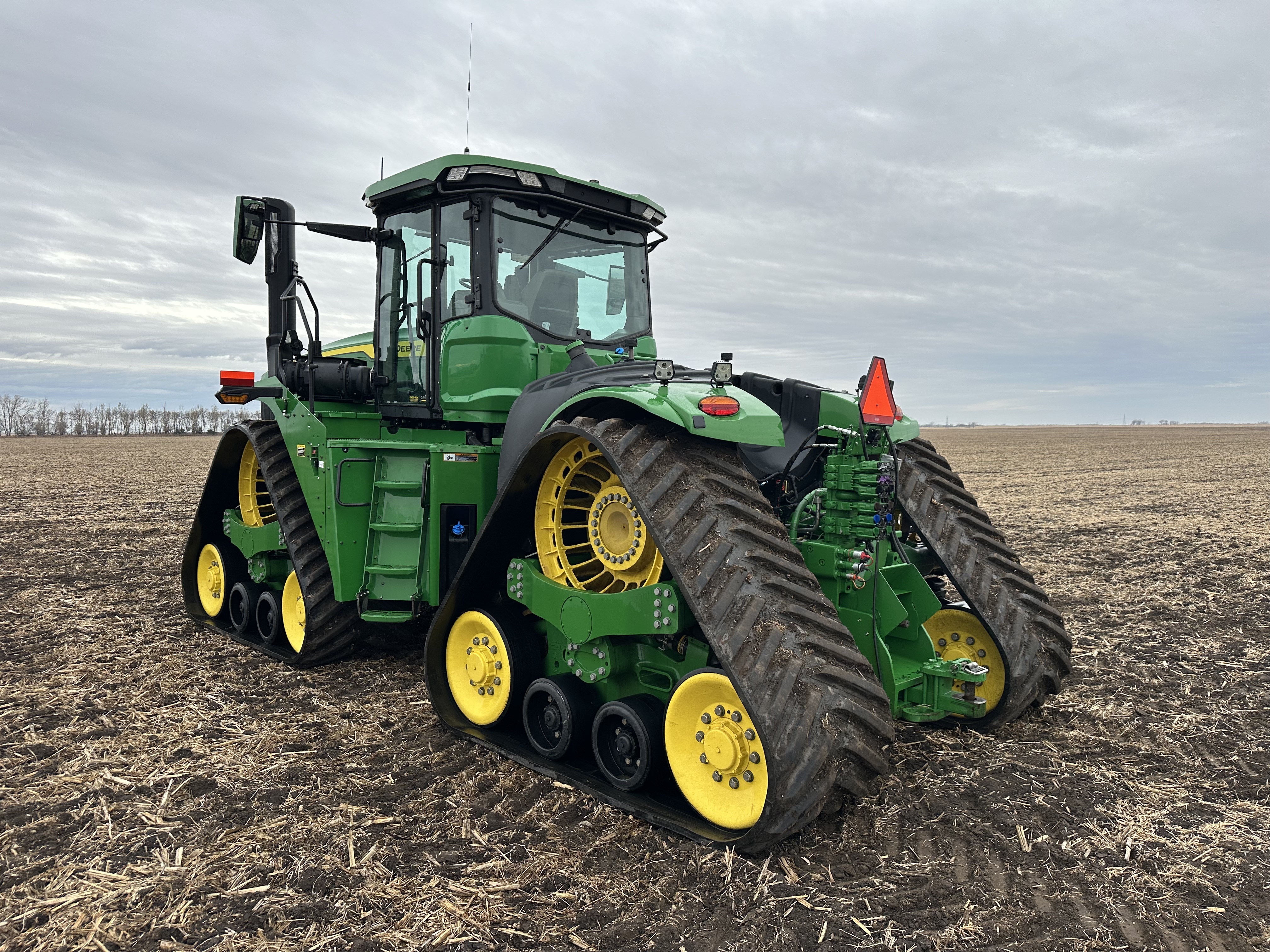 2022 John Deere 9RX 640 Tractor