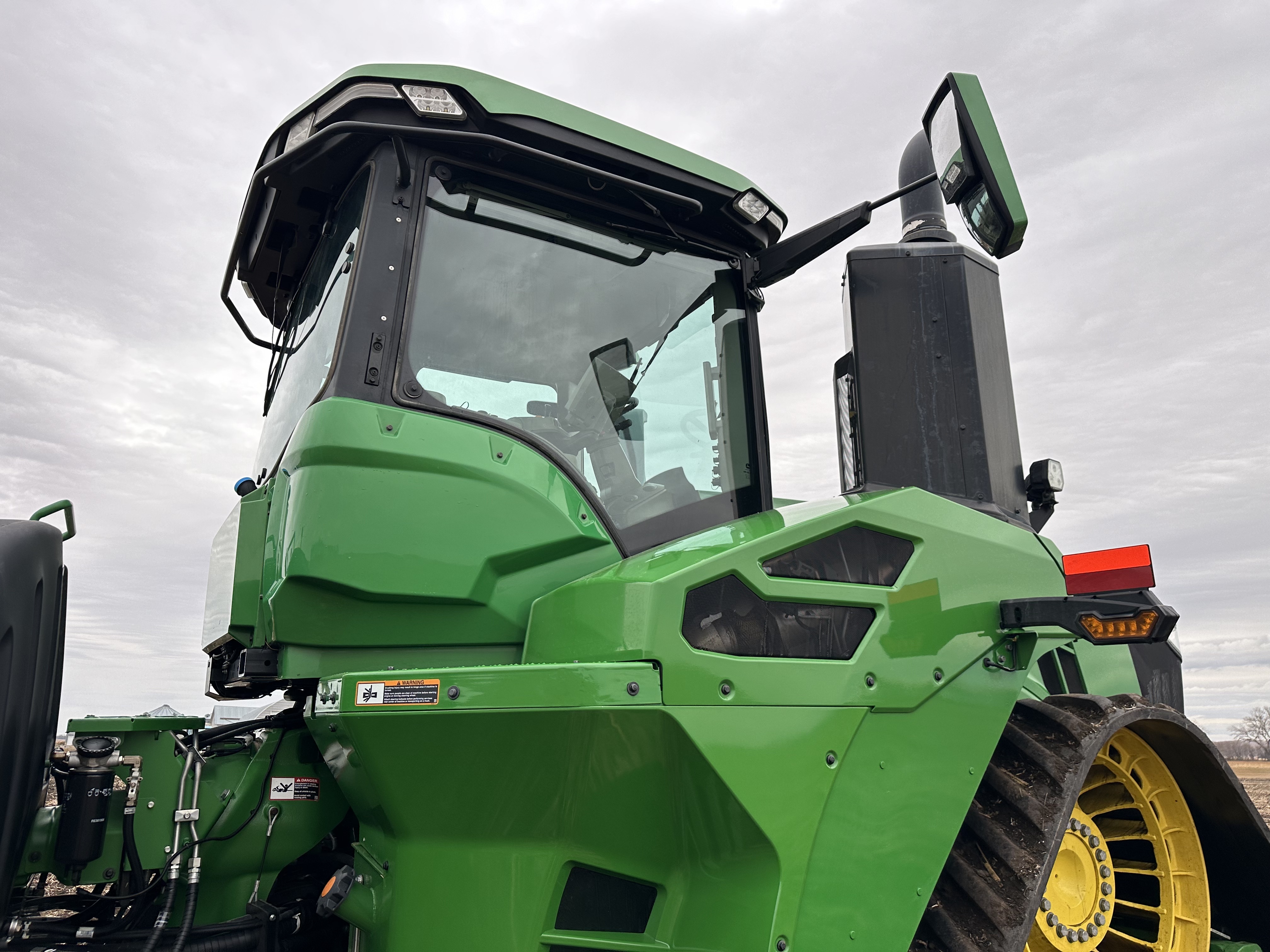 2022 John Deere 9RX 640 Tractor