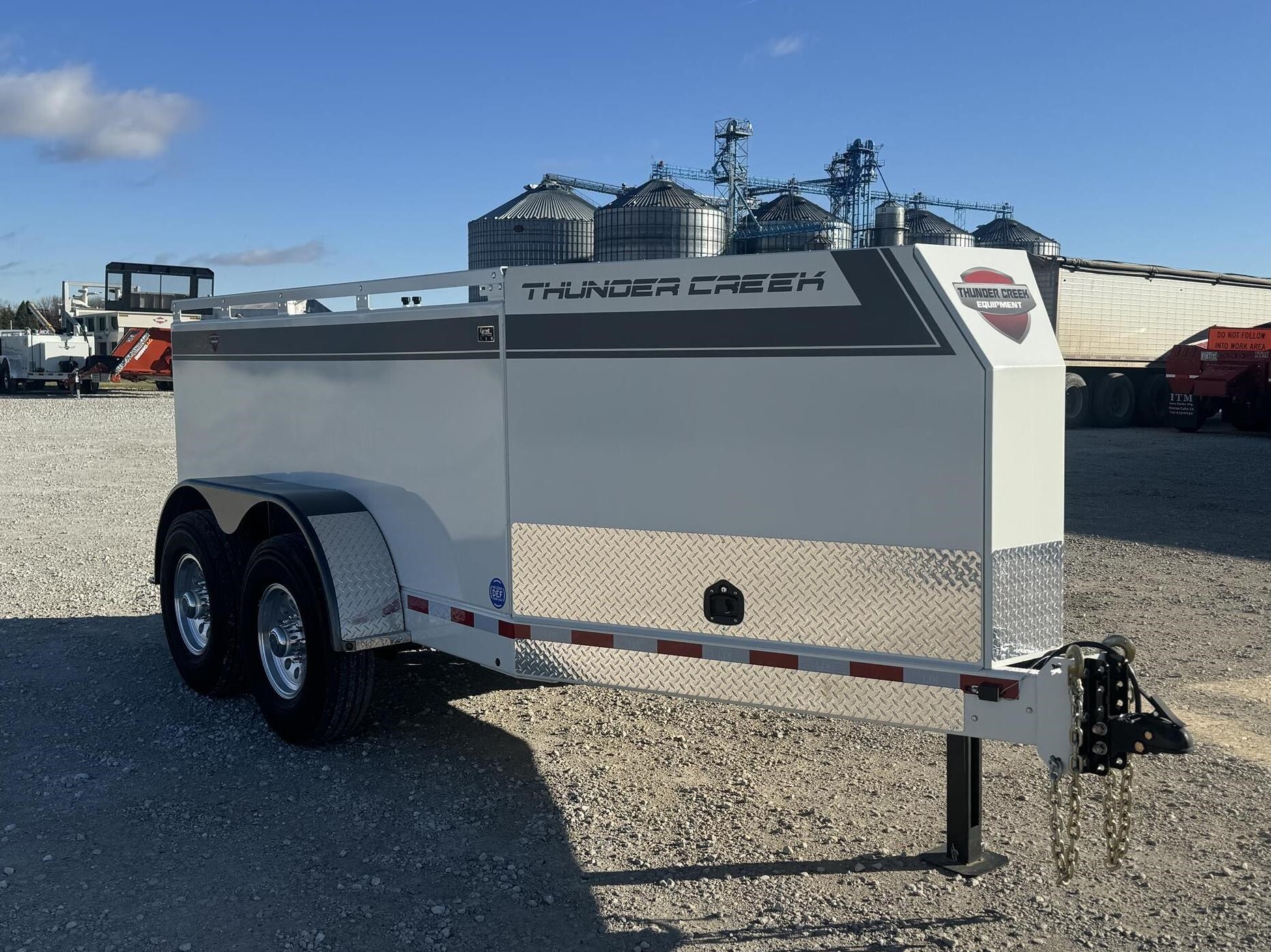 2025 Thunder Creek FST990 Fuel Trucks/Trailer