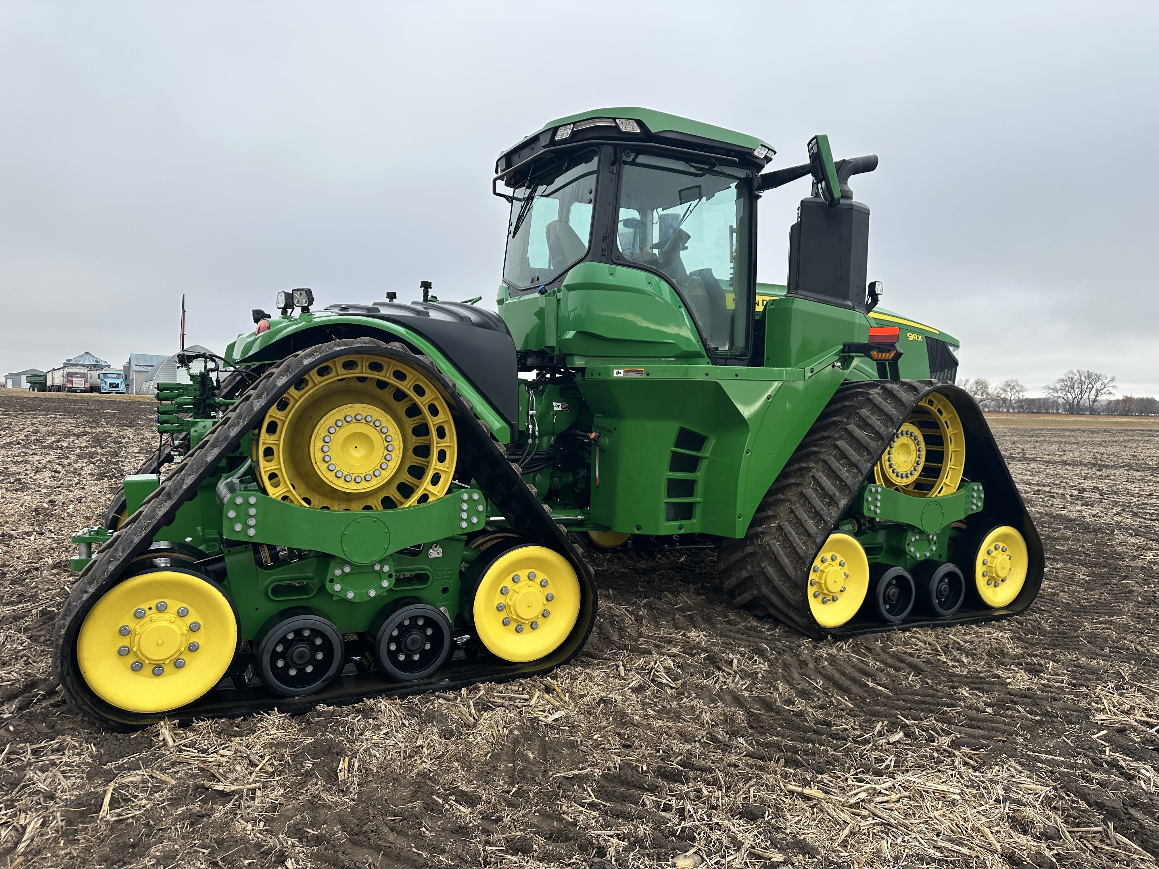 2022 John Deere 9RX 540 Tractor