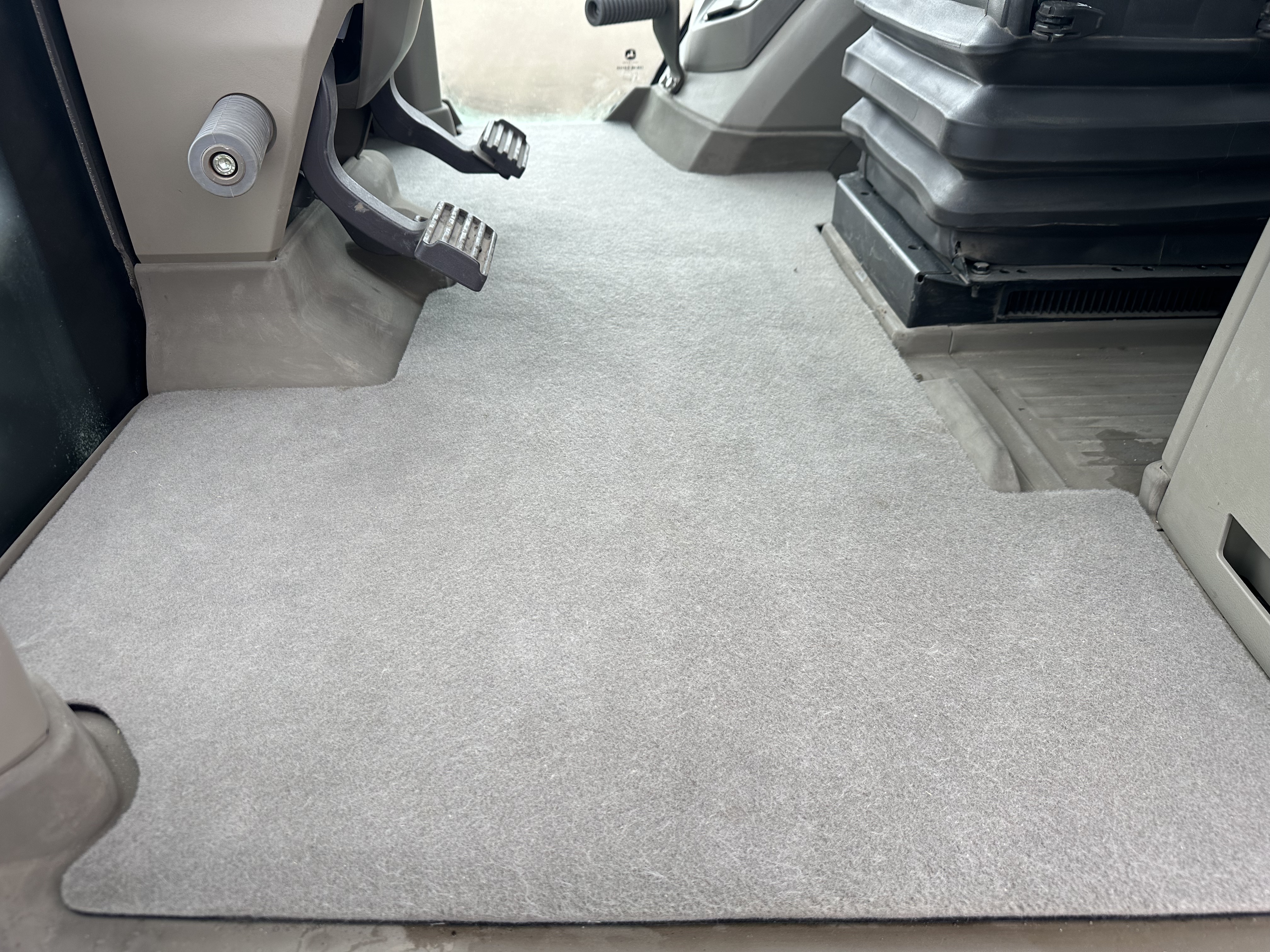 2022 John Deere 9RX 540 Tractor