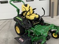 2022 John Deere Z920M Lawn Mower